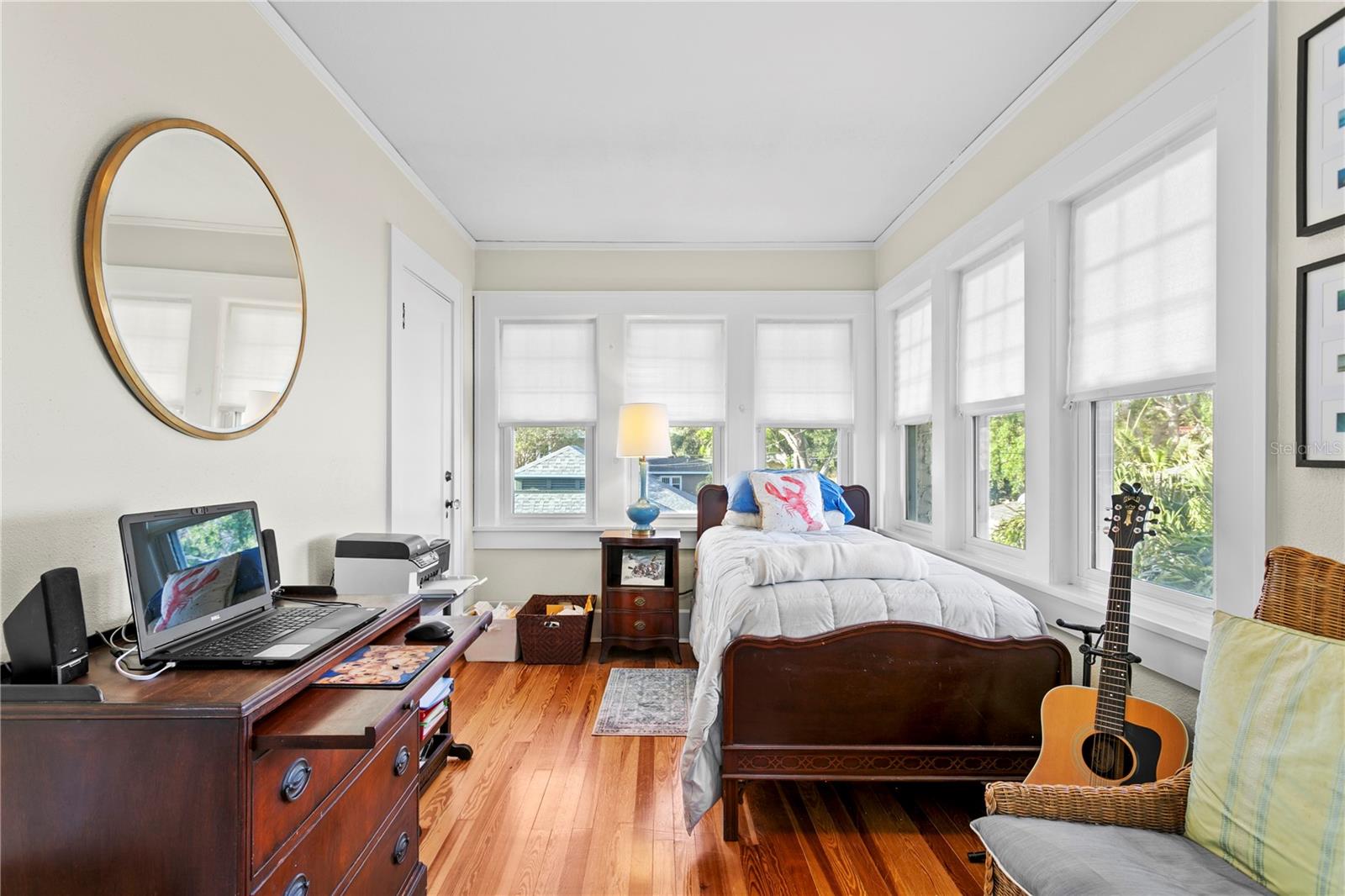 201 72ND ST N, ST PETERSBURG, FL, 33710