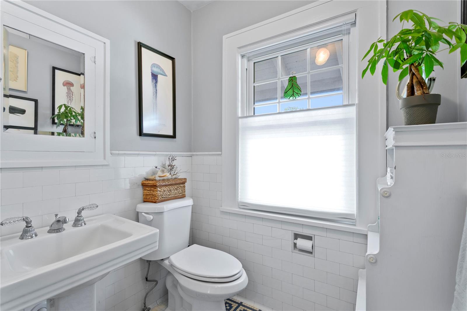 201 72ND ST N, ST PETERSBURG, FL, 33710