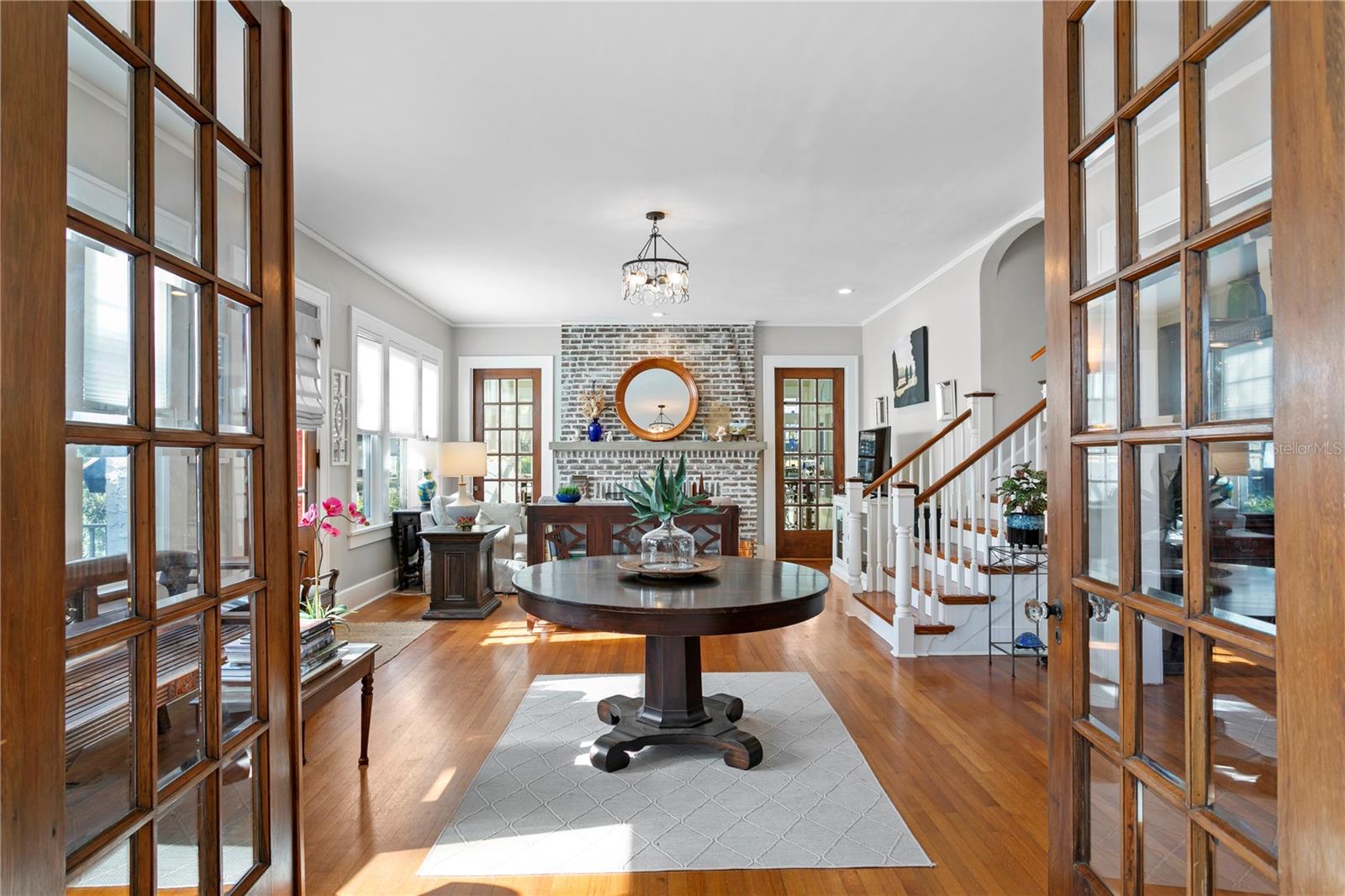 201 72ND ST N, ST PETERSBURG, FL, 33710