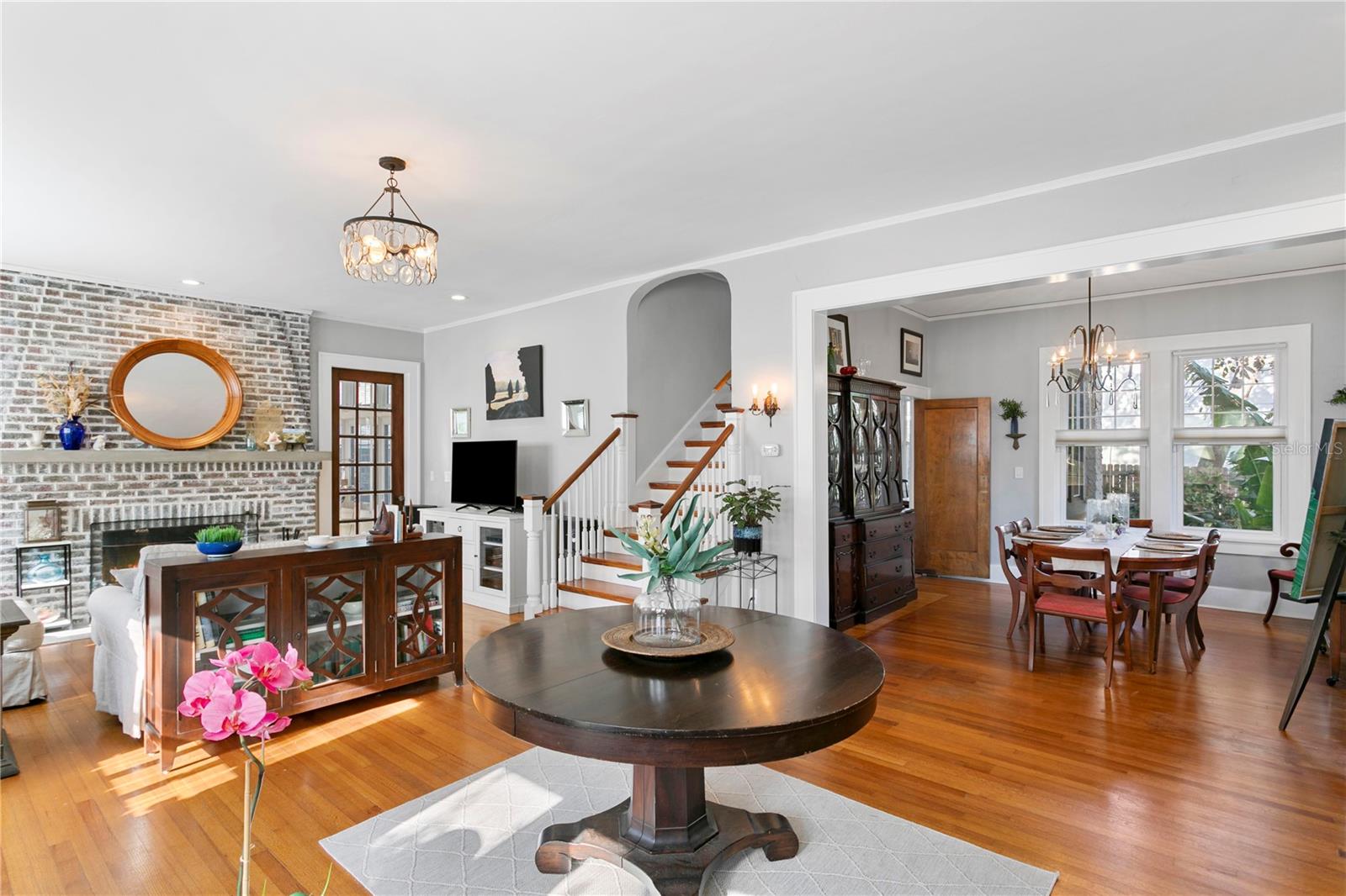 201 72ND ST N, ST PETERSBURG, FL, 33710