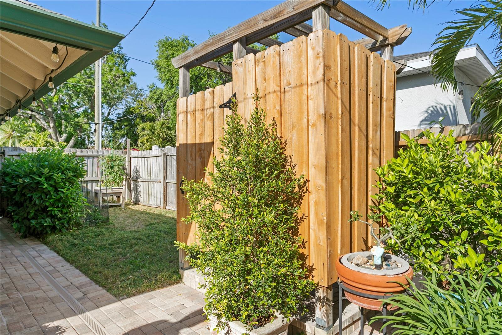 201 72ND ST N, ST PETERSBURG, FL, 33710