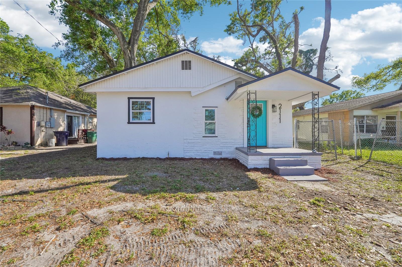 2111 E ELLICOTT ST, TAMPA, FL, 33610