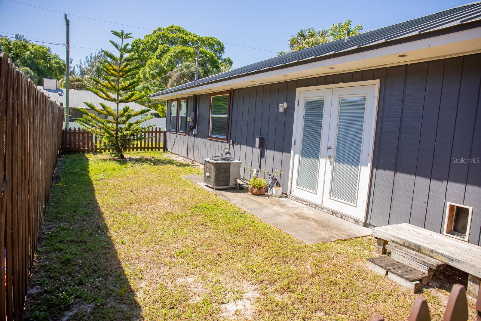 6095 7TH ST, VERO BEACH, FL, 32968