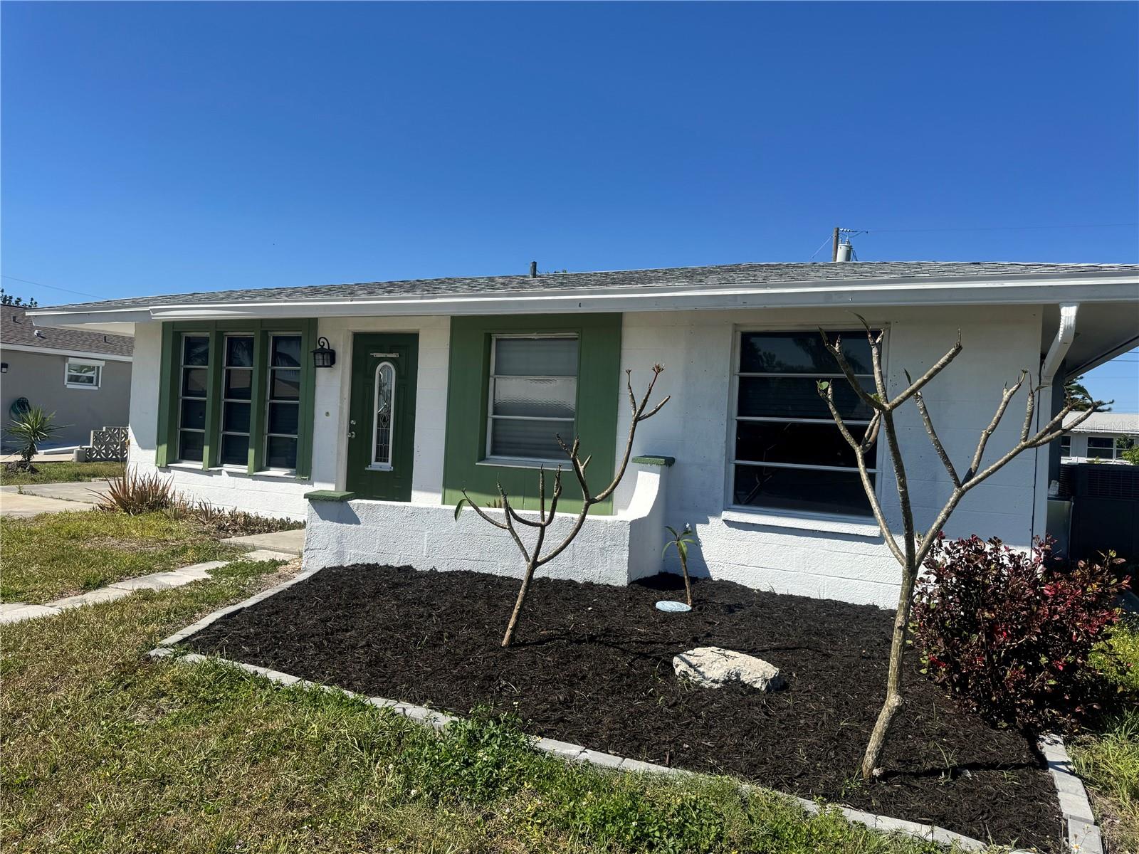 166 DARTMOUTH DR NW, PORT CHARLOTTE, FL, 33952