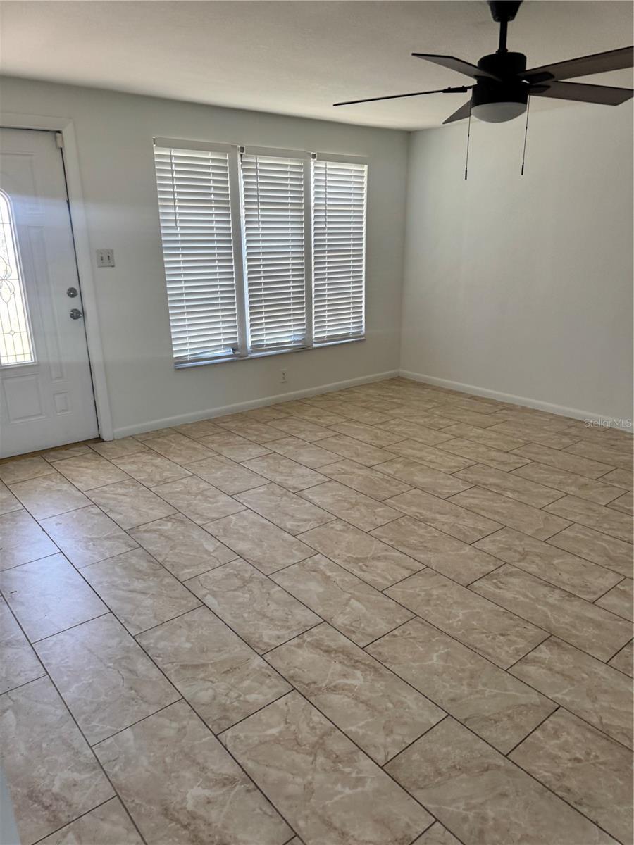 166 DARTMOUTH DR NW, PORT CHARLOTTE, FL, 33952
