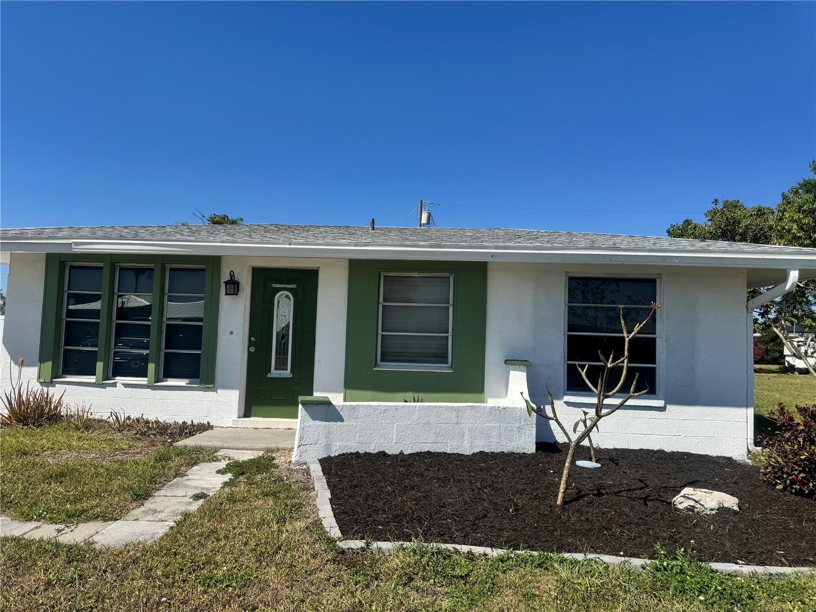 166 DARTMOUTH DR NW, PORT CHARLOTTE, FL, 33952