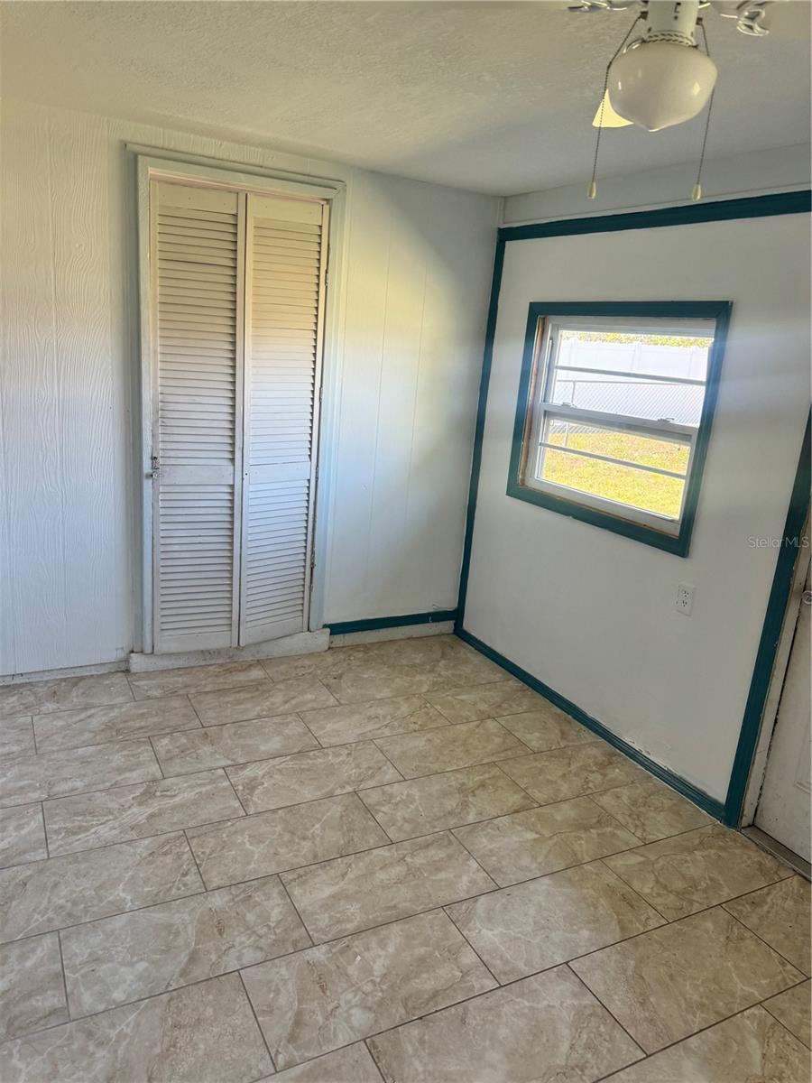 166 DARTMOUTH DR NW, PORT CHARLOTTE, FL, 33952