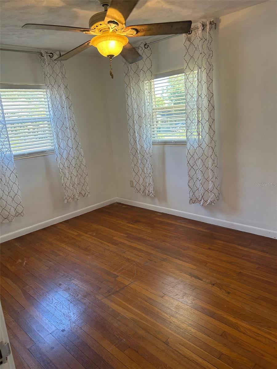 1607 ALAN DR, EUSTIS, FL, 32726