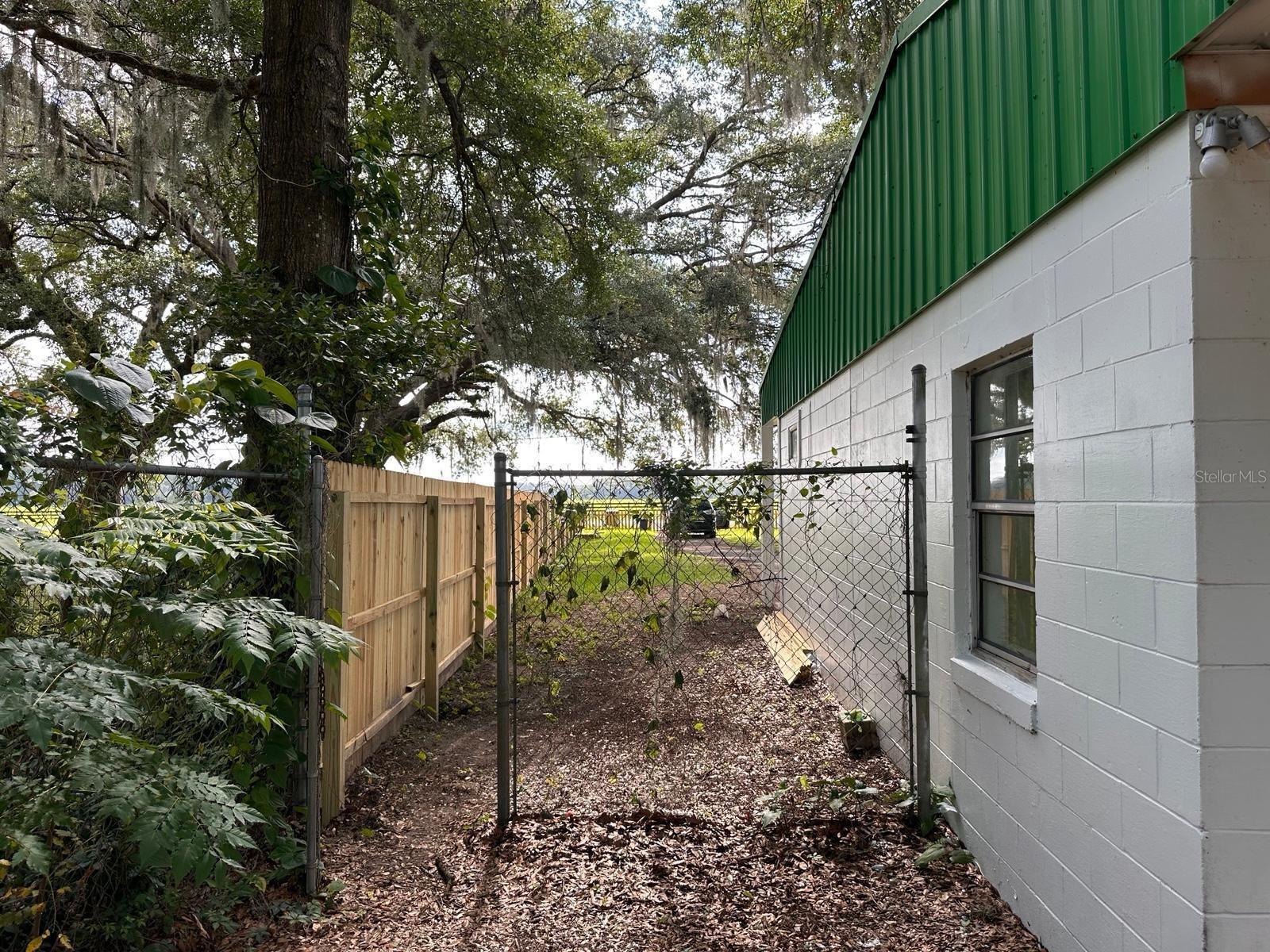 5562 S US 301, BUSHNELL, FL, 33513