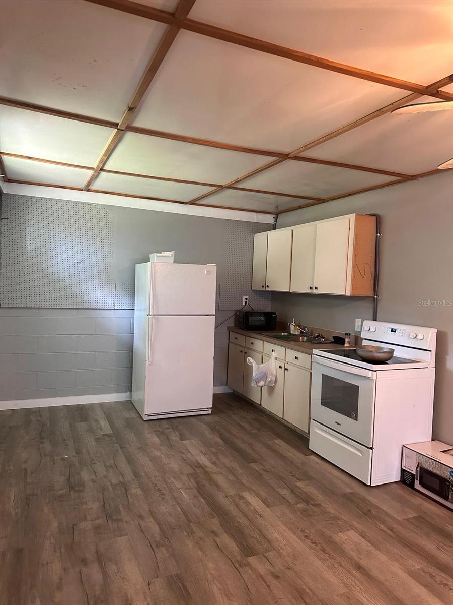 5562 S US 301, BUSHNELL, FL, 33513