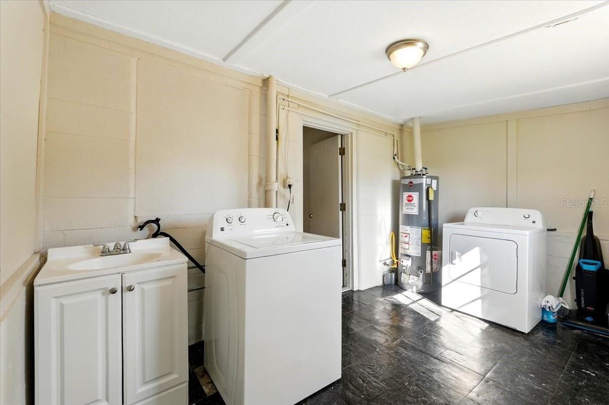 309 4TH ST S, DUNDEE, FL, 33838