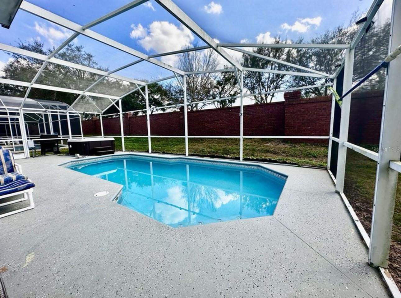 561 BUCKINGHAM CIR, DAVENPORT, FL, 33897