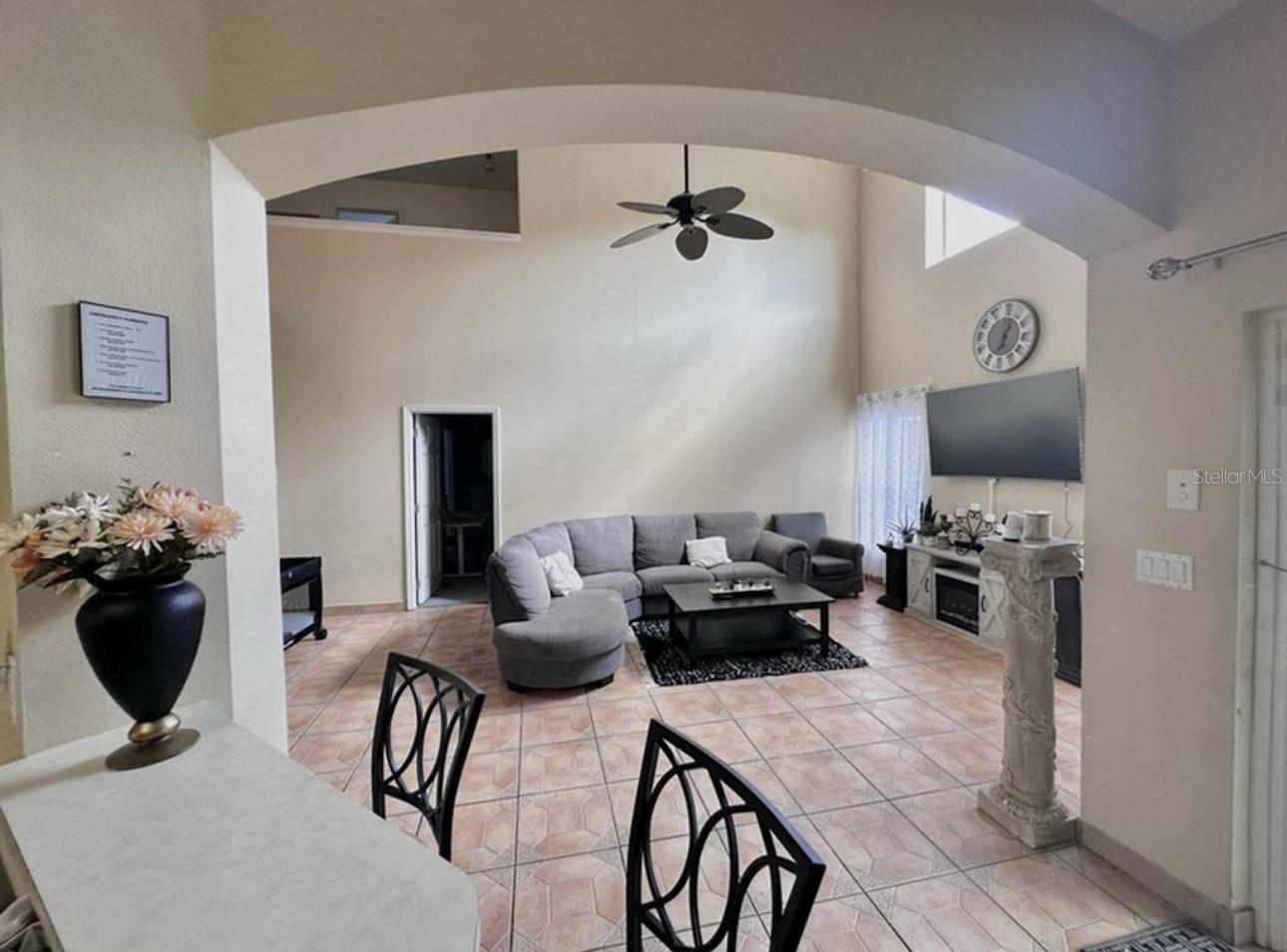 561 BUCKINGHAM CIR, DAVENPORT, FL, 33897