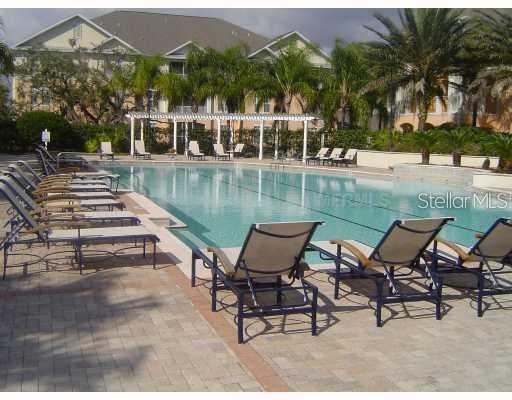 9404 CRESCENT LOOP #203, TAMPA, FL, 33619
