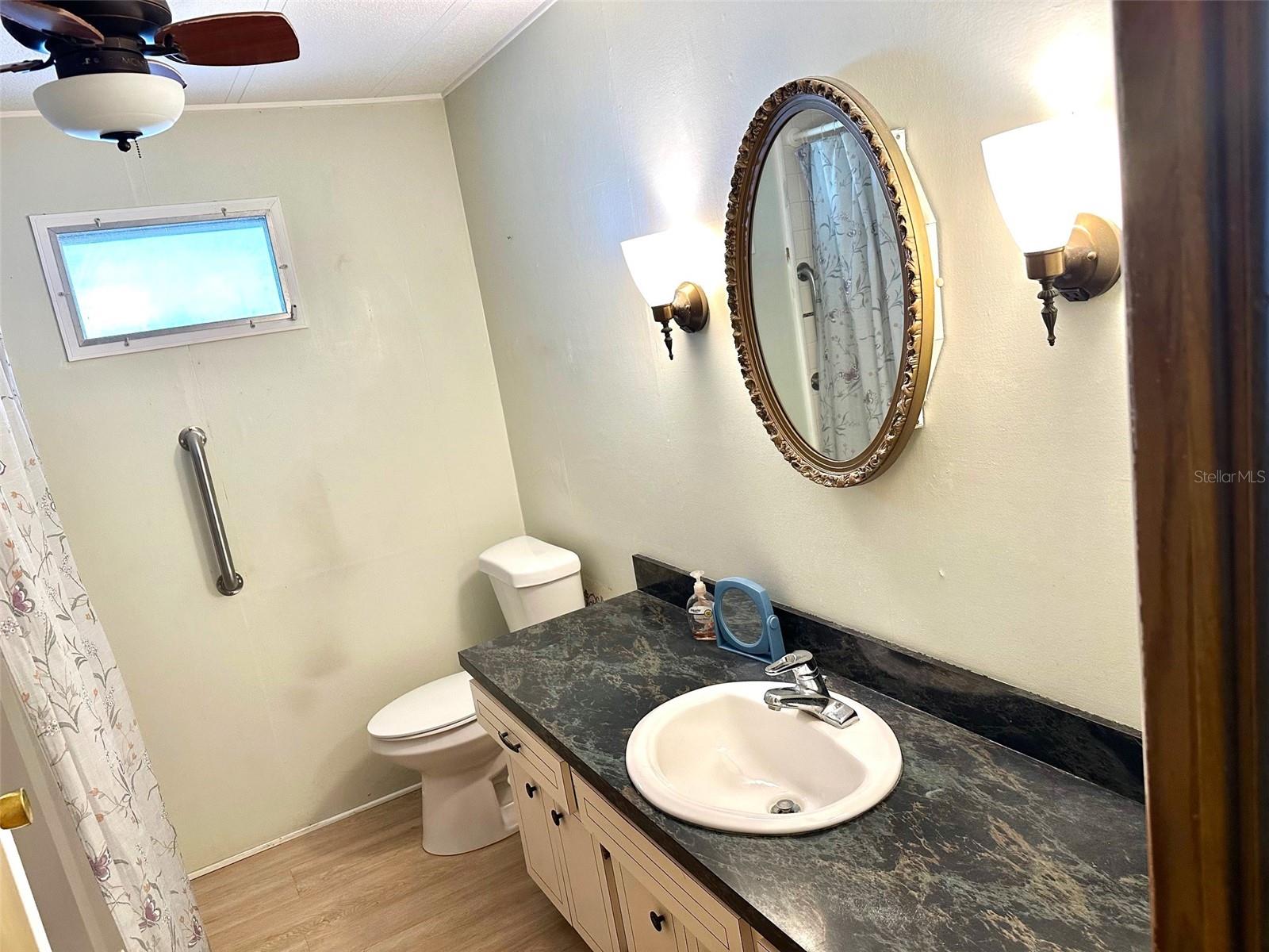 TB8363648 Property Photo