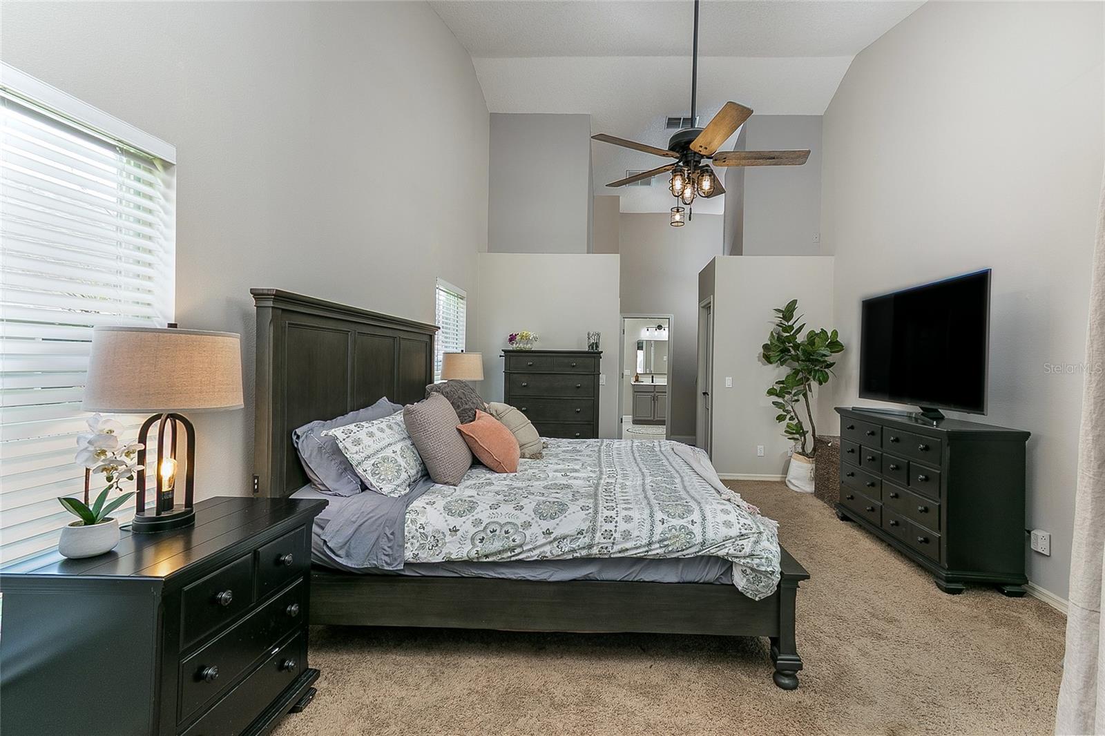 876 KENSINGTON GARDENS CT, OVIEDO, FL, 32765