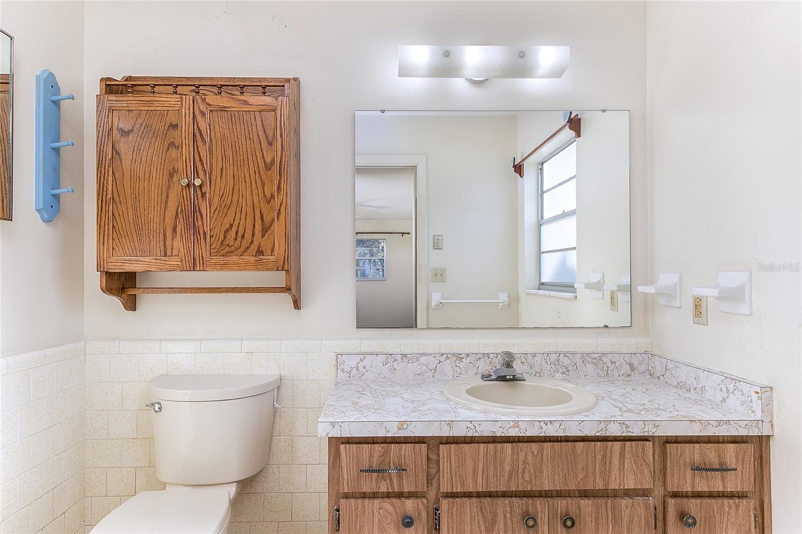 120 LAKE DR, OVIEDO, FL, 32765