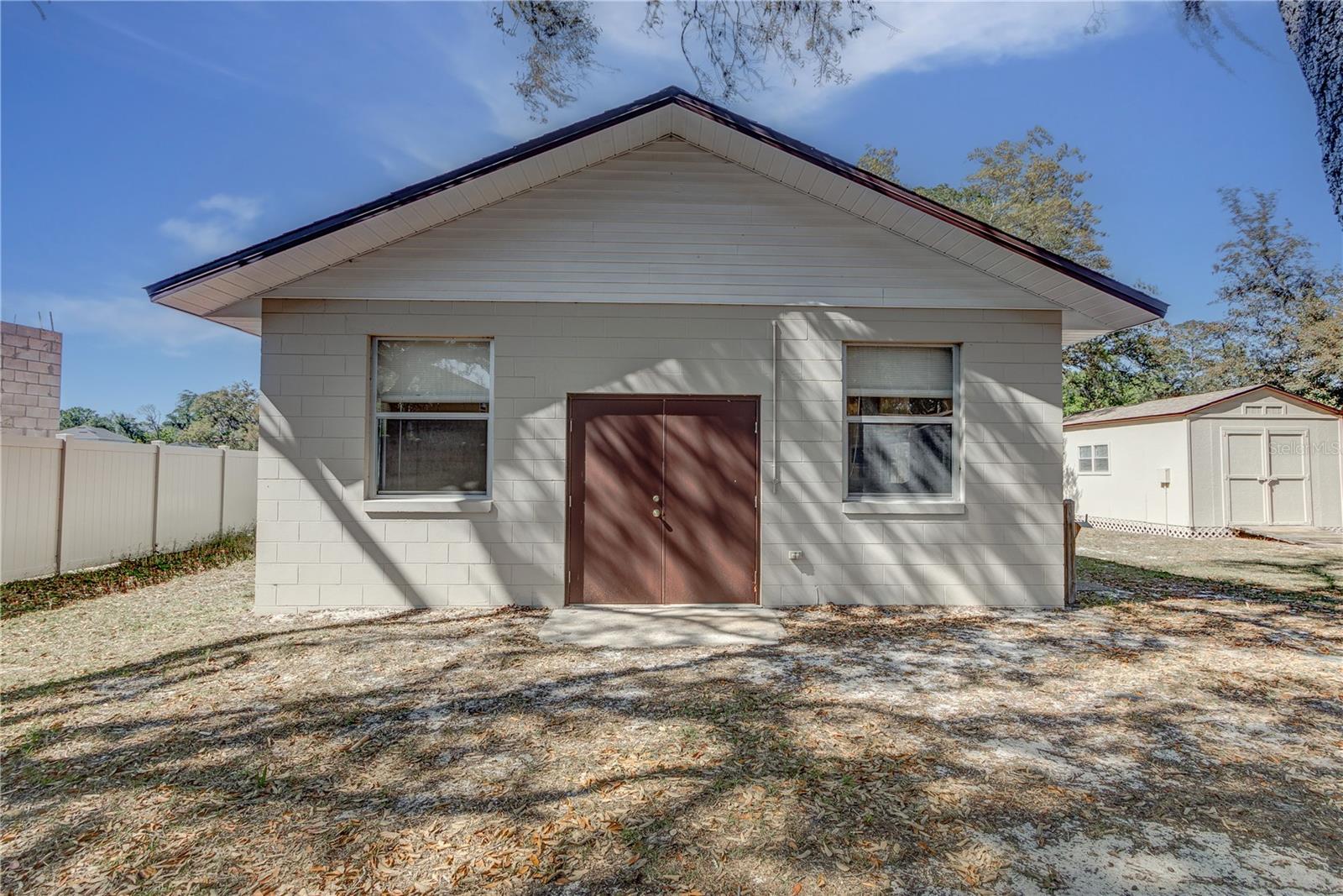 120 LAKE DR, OVIEDO, FL, 32765