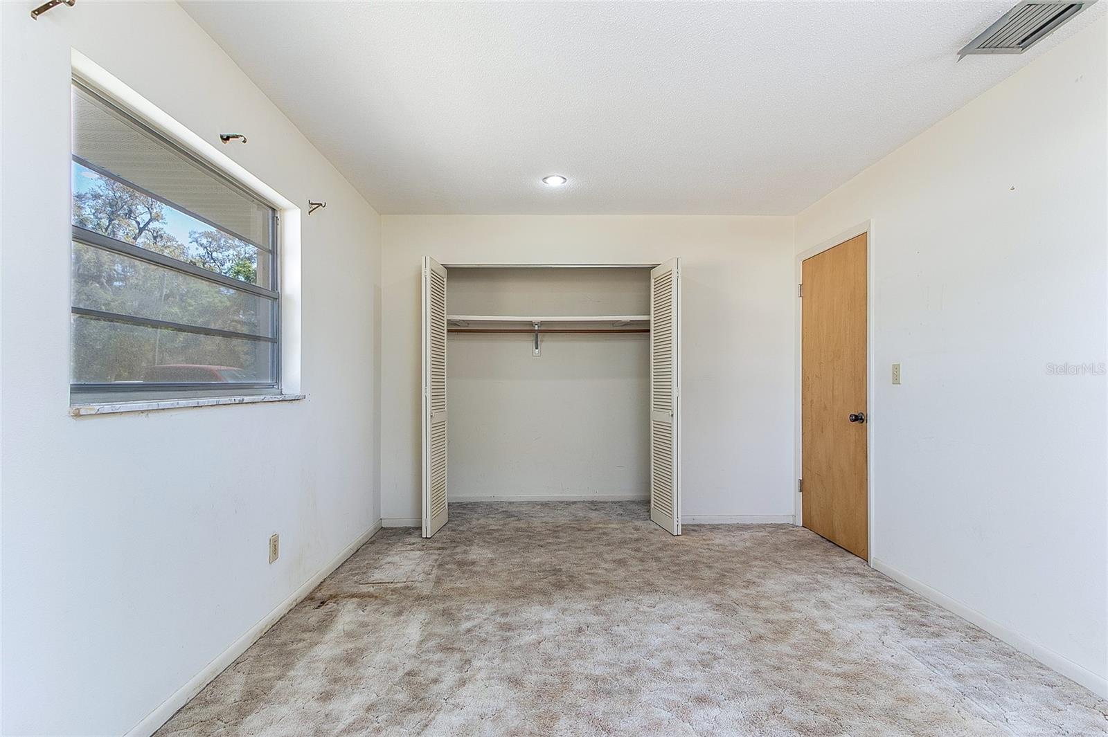 120 LAKE DR, OVIEDO, FL, 32765