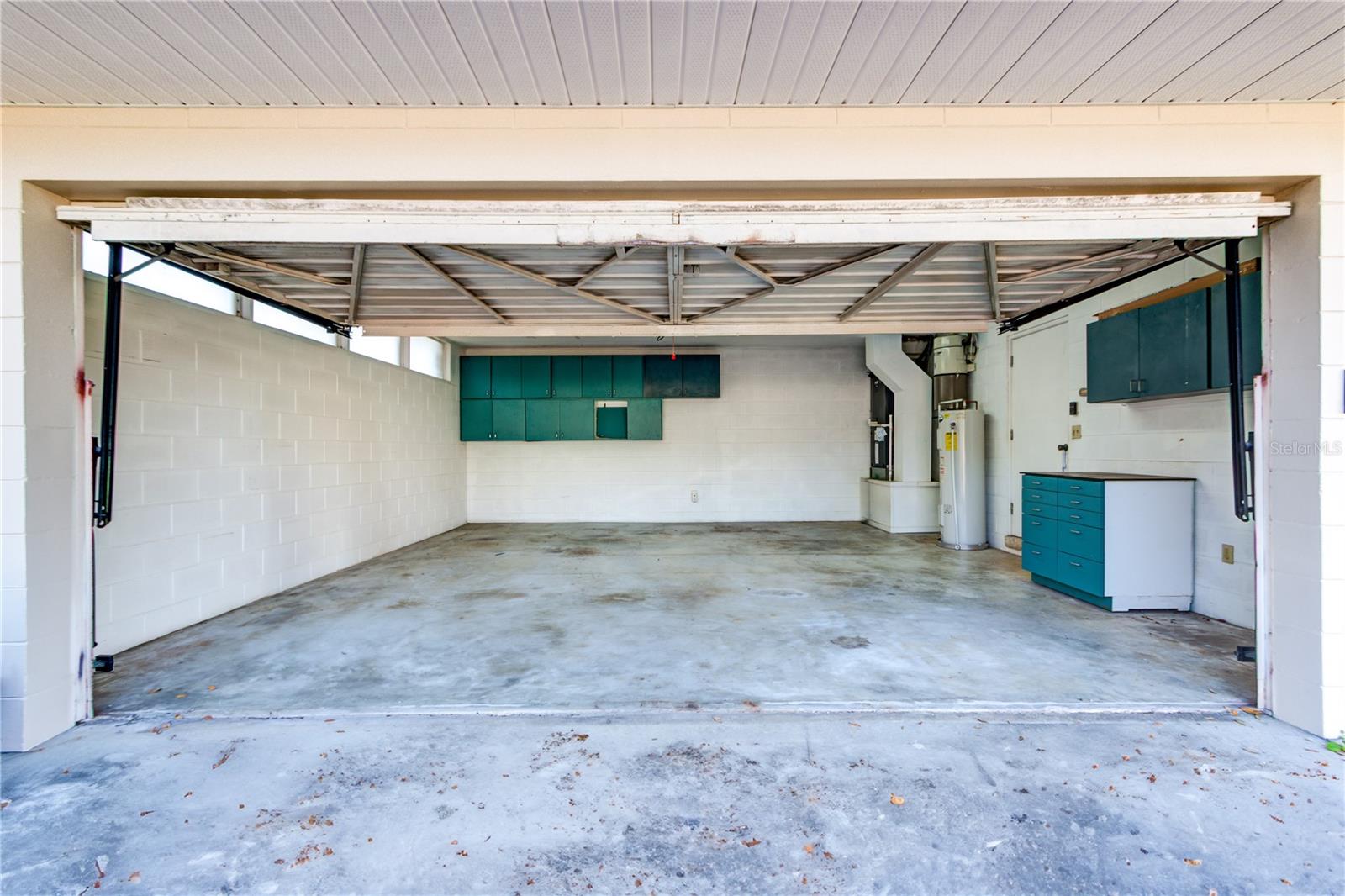 120 LAKE DR, OVIEDO, FL, 32765