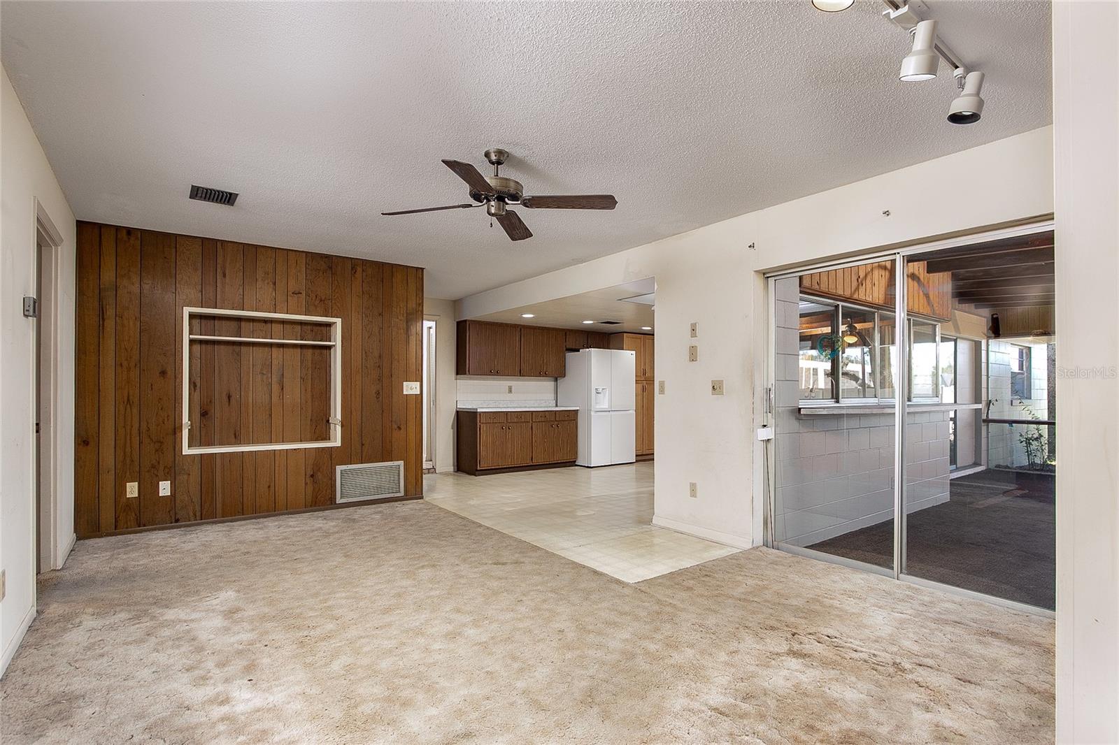 120 LAKE DR, OVIEDO, FL, 32765