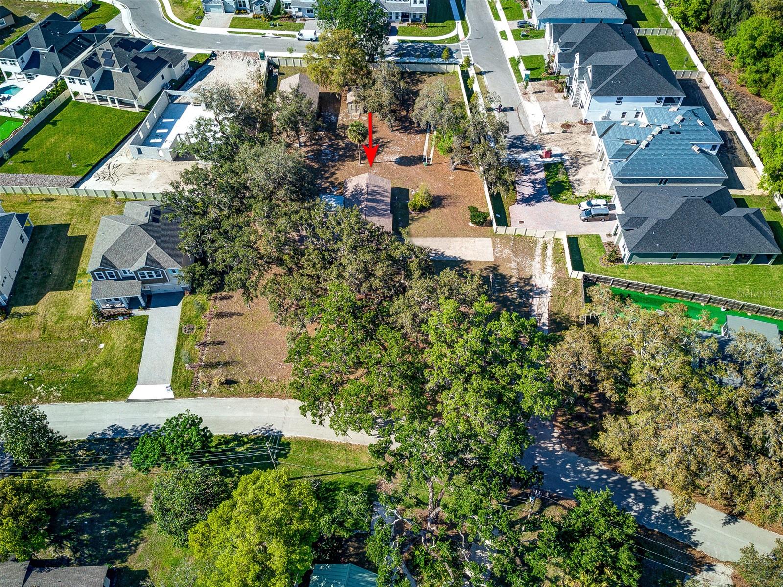 120 LAKE DR, OVIEDO, FL, 32765