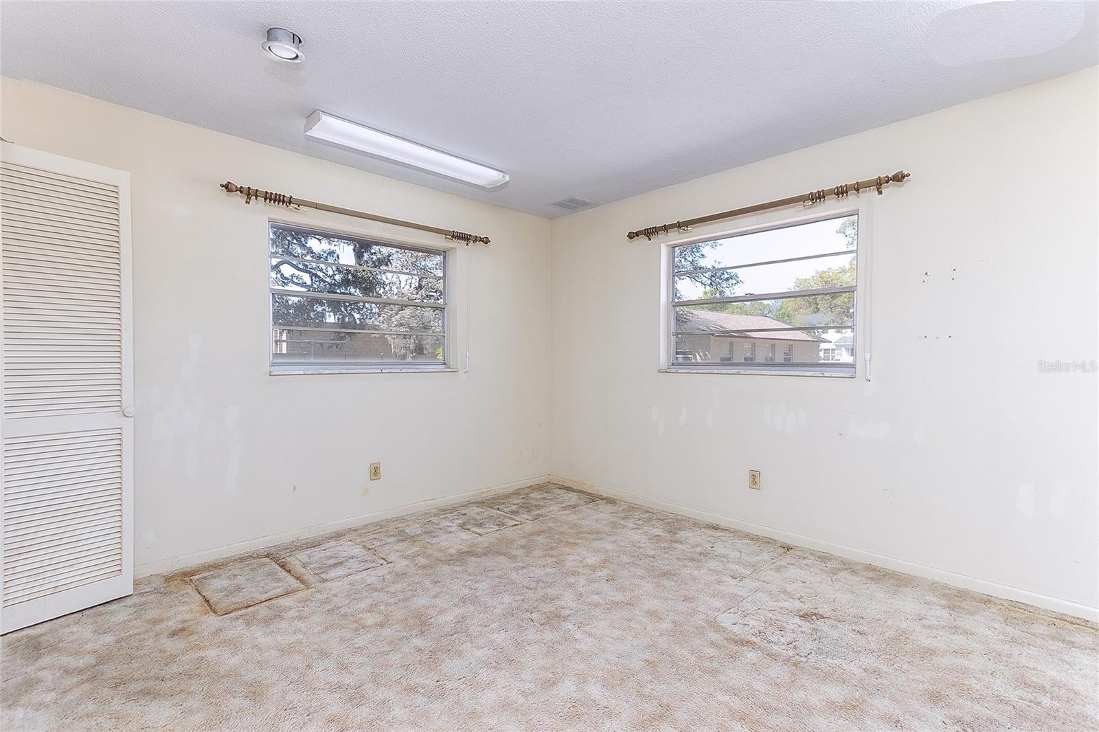 120 LAKE DR, OVIEDO, FL, 32765
