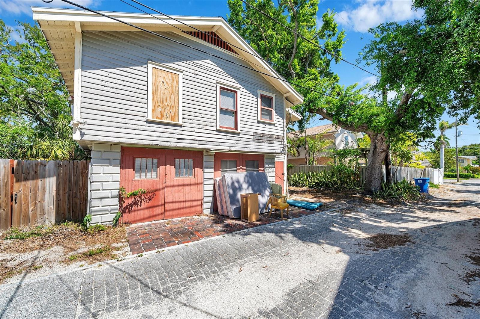 148 19TH AVE SE, ST PETERSBURG, FL, 33705