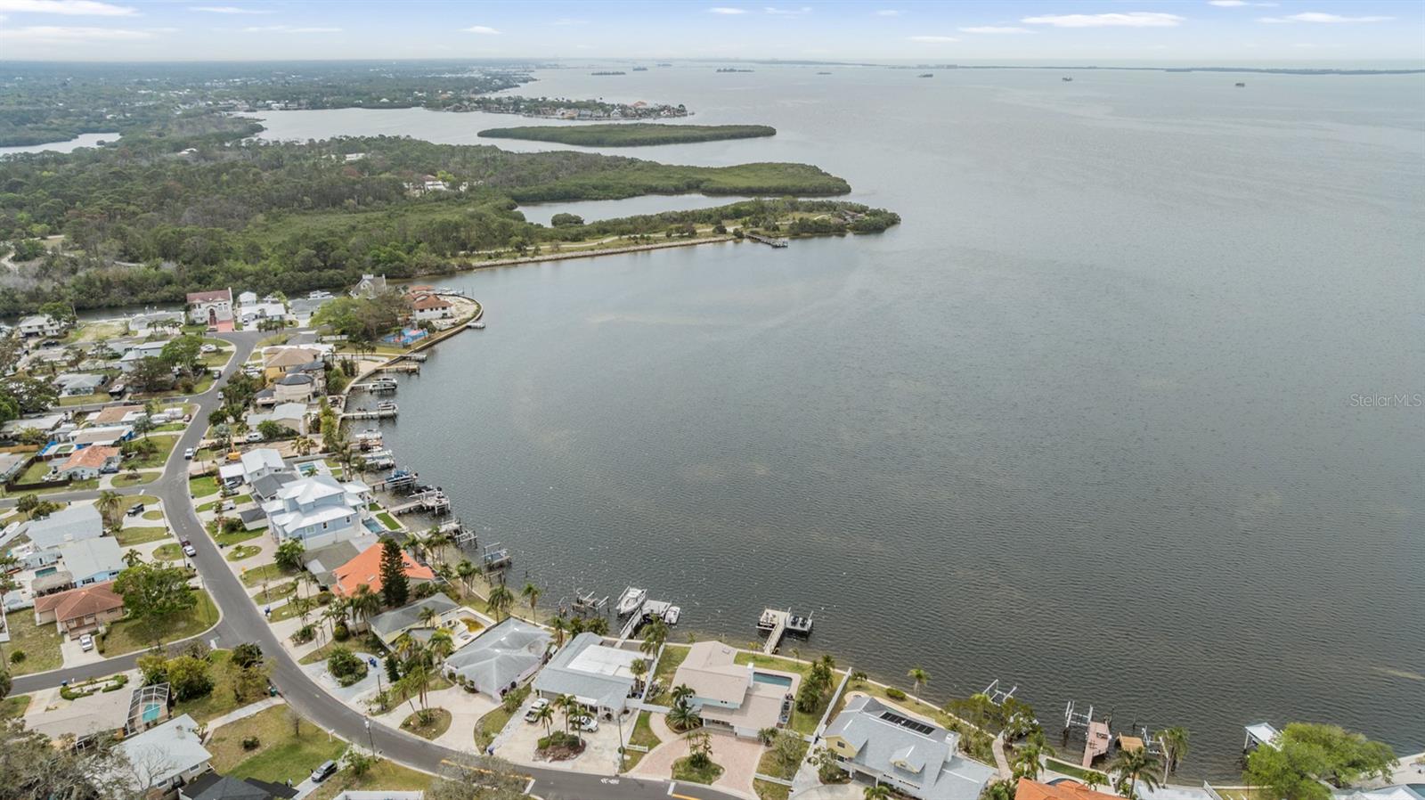200 DRIFTWOOD DR W, PALM HARBOR, FL, 34683