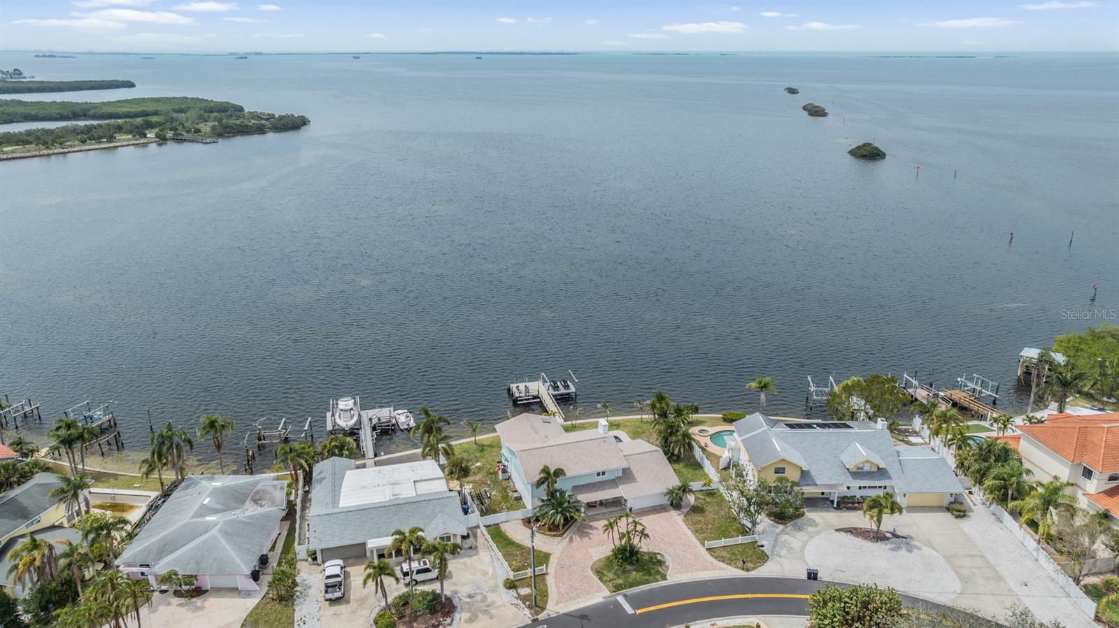 200 DRIFTWOOD DR W, PALM HARBOR, FL, 34683