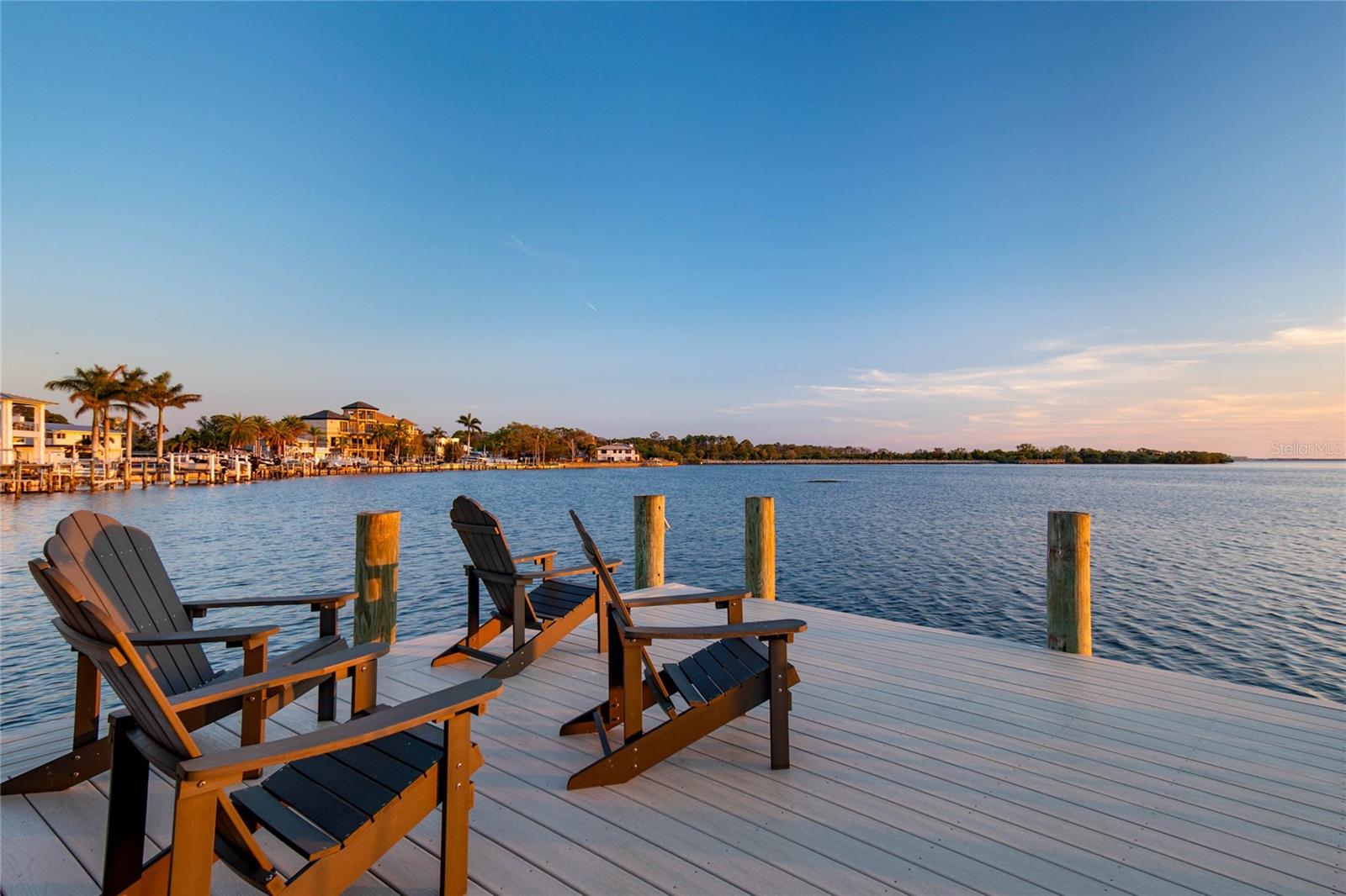 200 DRIFTWOOD DR W, PALM HARBOR, FL, 34683