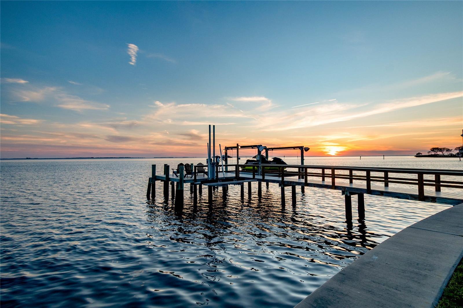 200 DRIFTWOOD DR W, PALM HARBOR, FL, 34683