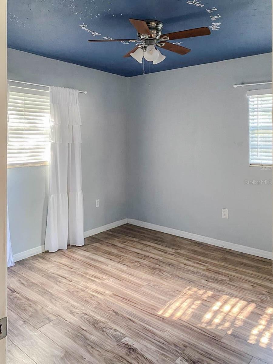 5911 OLIVE AVE, SARASOTA, FL, 34231