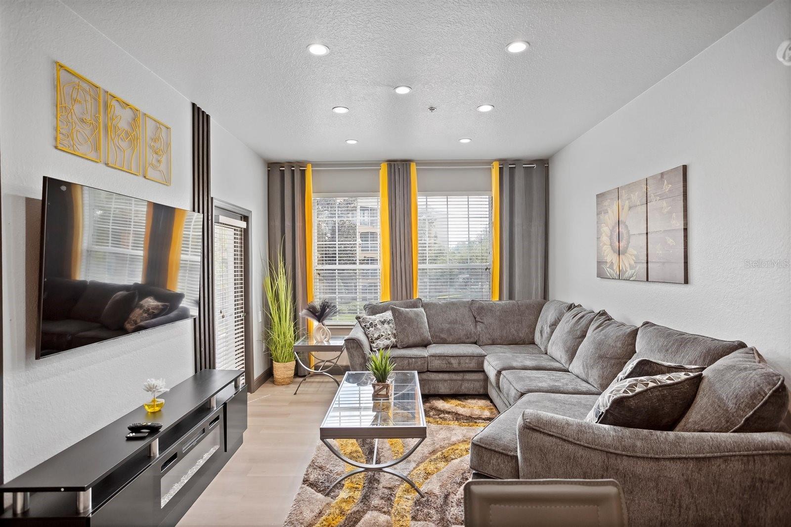 7675 COMROW ST #204, KISSIMMEE, FL, 34747