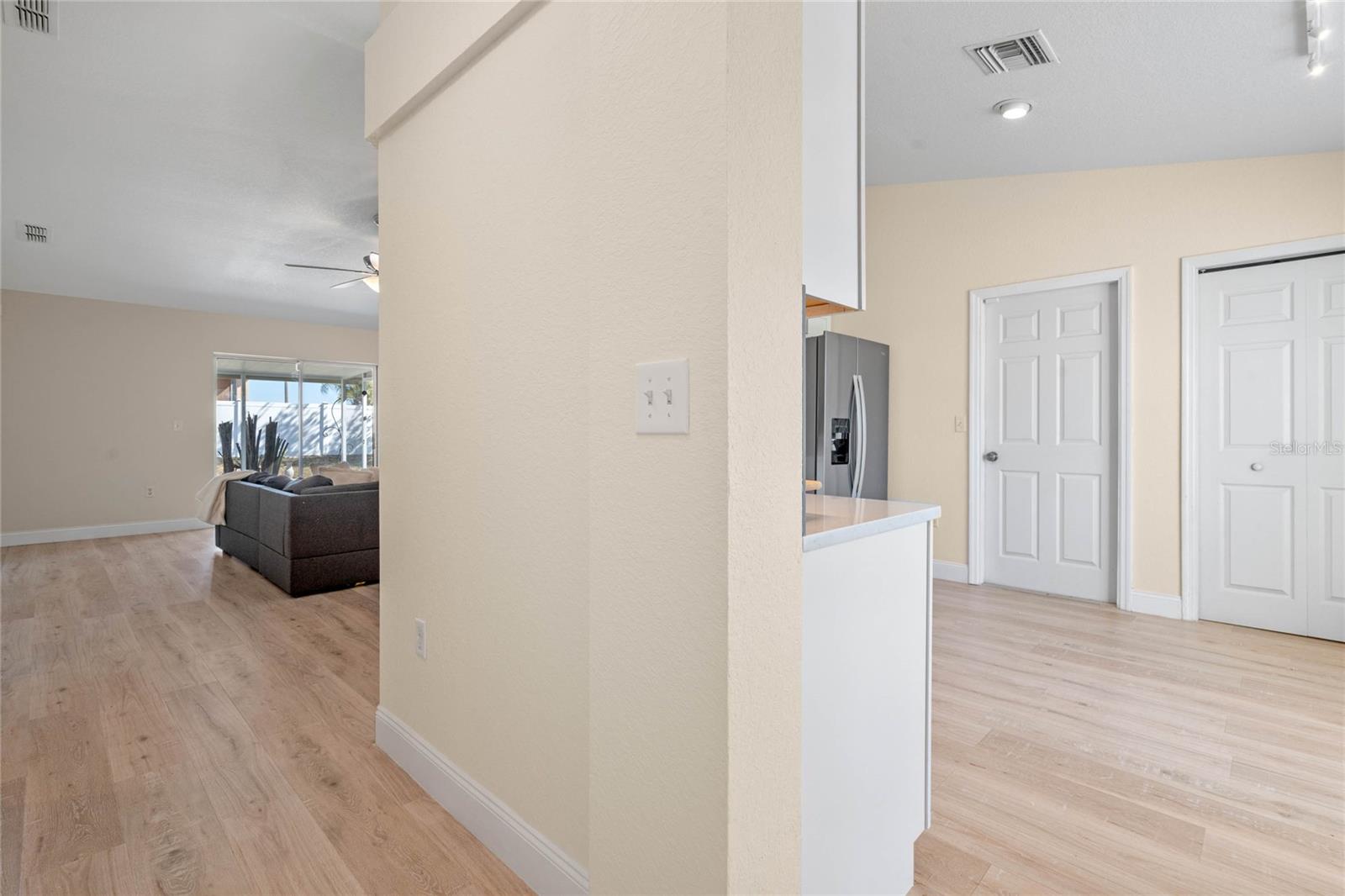 1087 MYSTERY CIR, DAVENPORT, FL, 33837