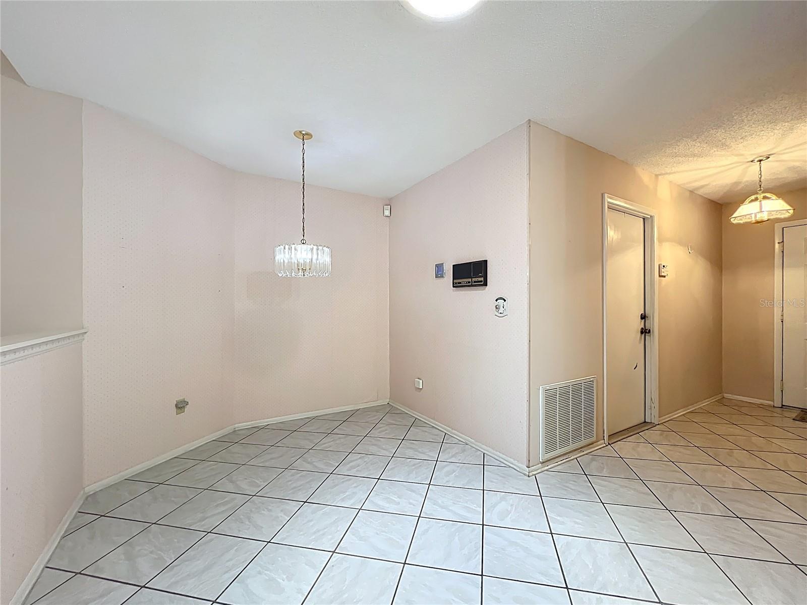 7646 COVEDALE DR, ORLANDO, FL, 32818