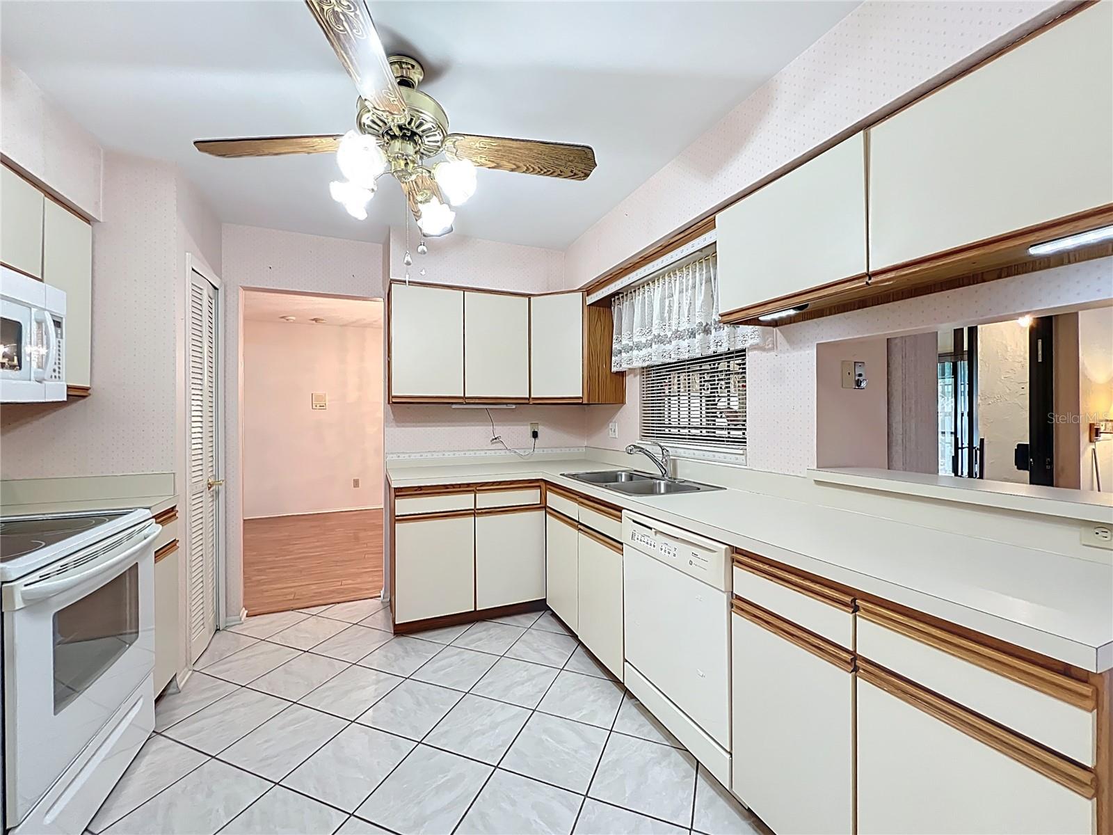 7646 COVEDALE DR, ORLANDO, FL, 32818