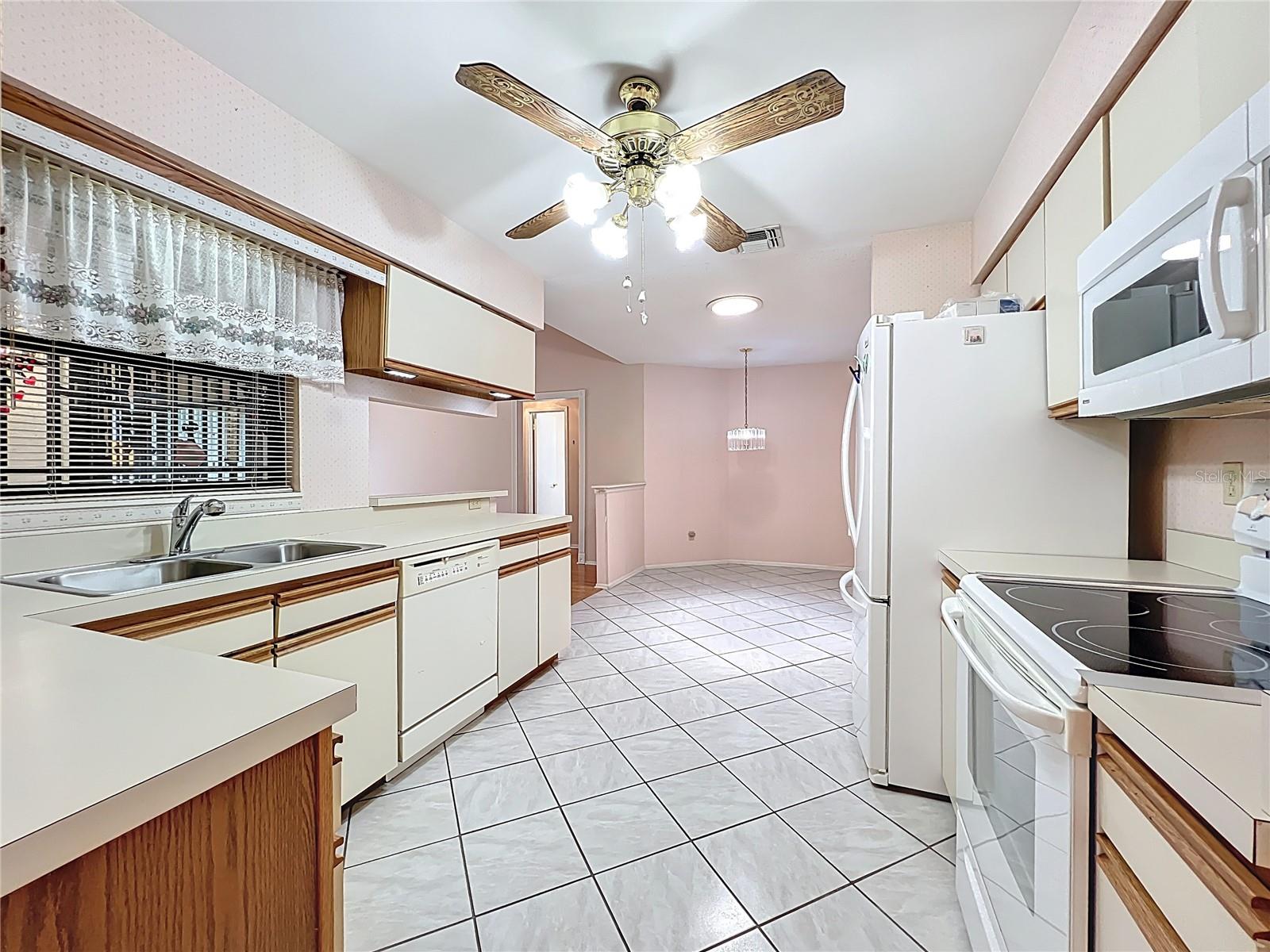 7646 COVEDALE DR, ORLANDO, FL, 32818