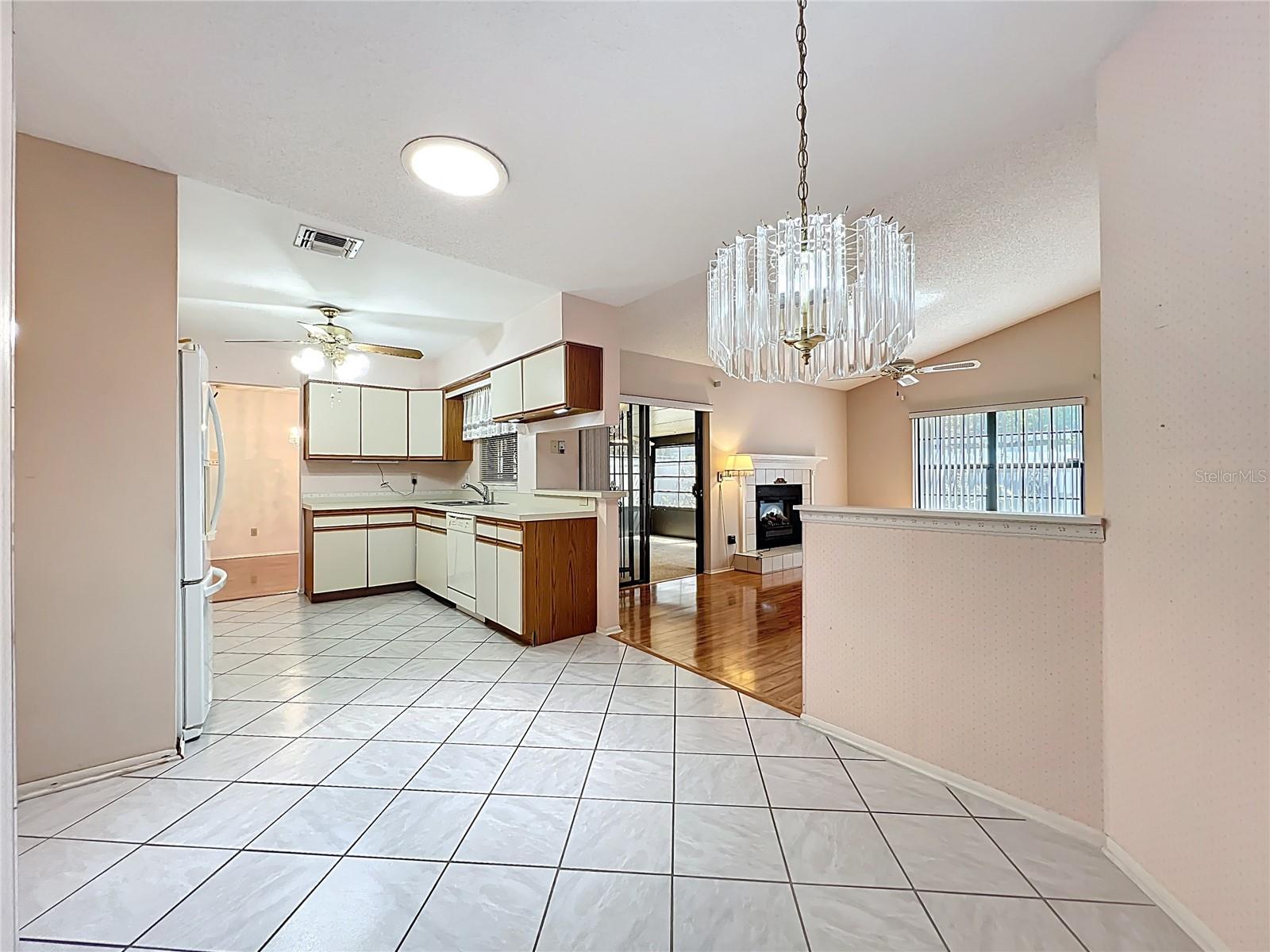 7646 COVEDALE DR, ORLANDO, FL, 32818