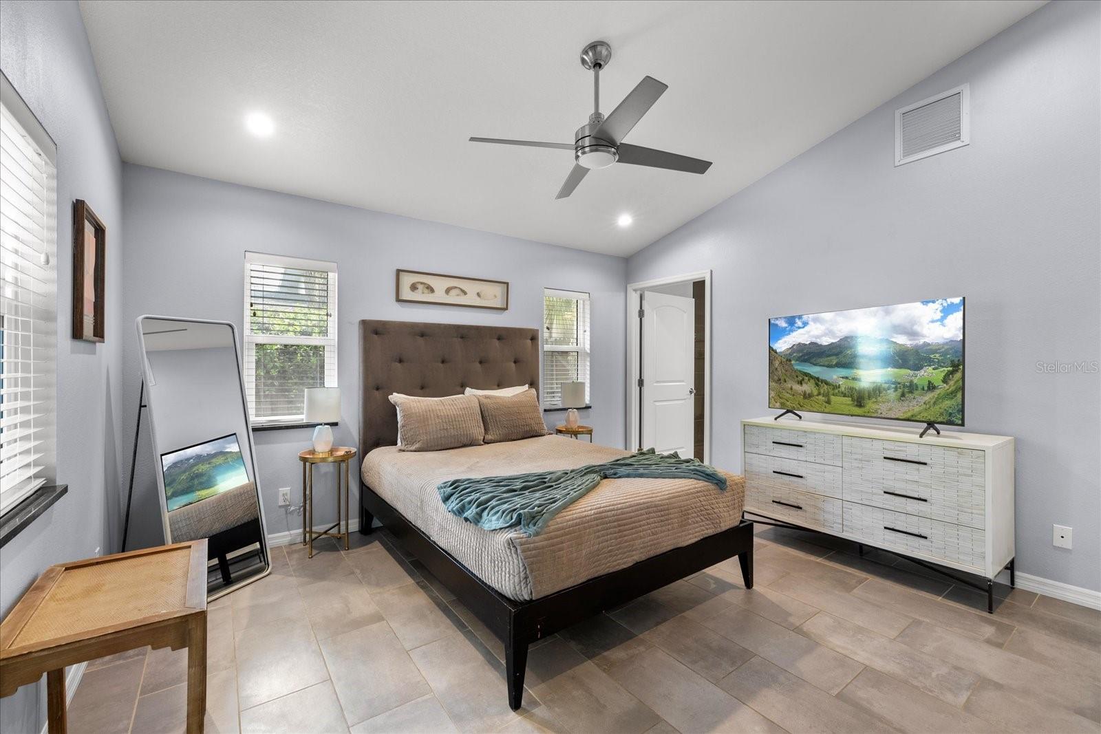 1039 23RD ST, SARASOTA, FL, 34234