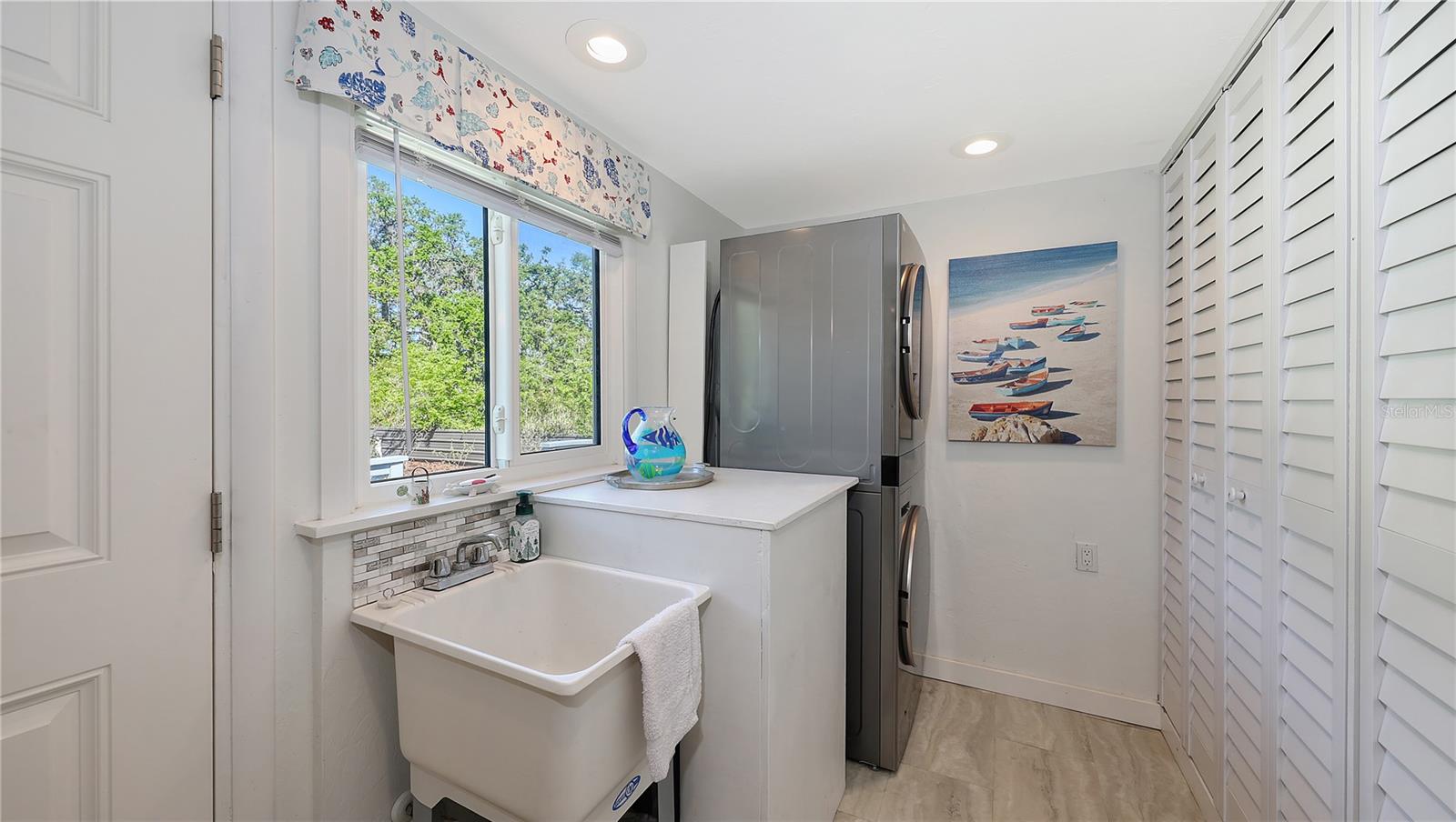 1121 FRANKLIN AVE, ELLENTON, FL, 34222