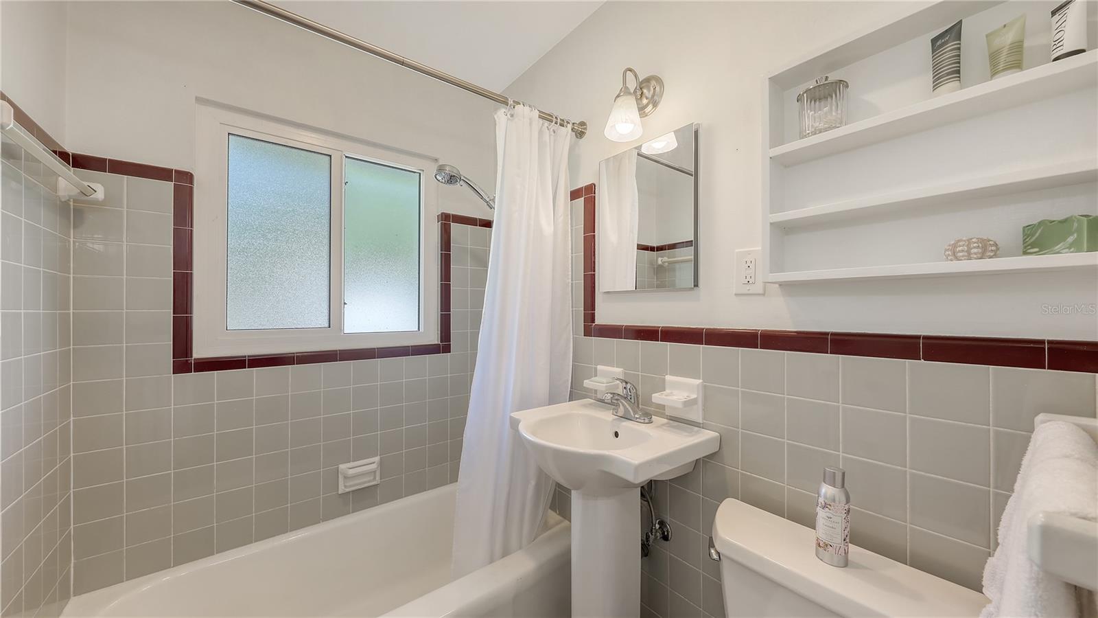 1121 FRANKLIN AVE, ELLENTON, FL, 34222
