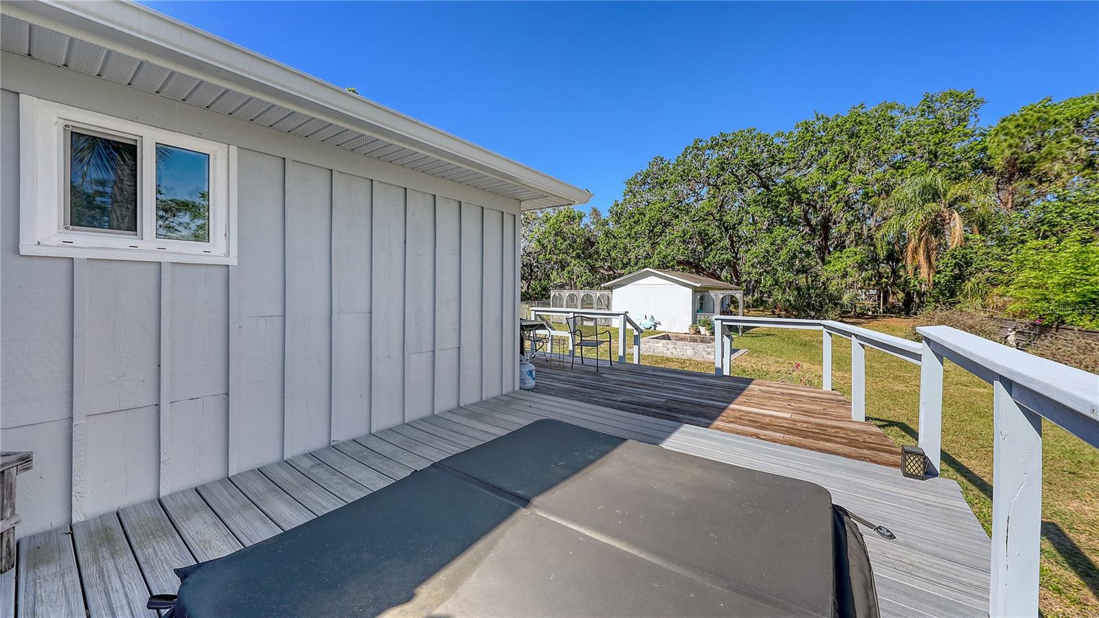 1121 FRANKLIN AVE, ELLENTON, FL, 34222