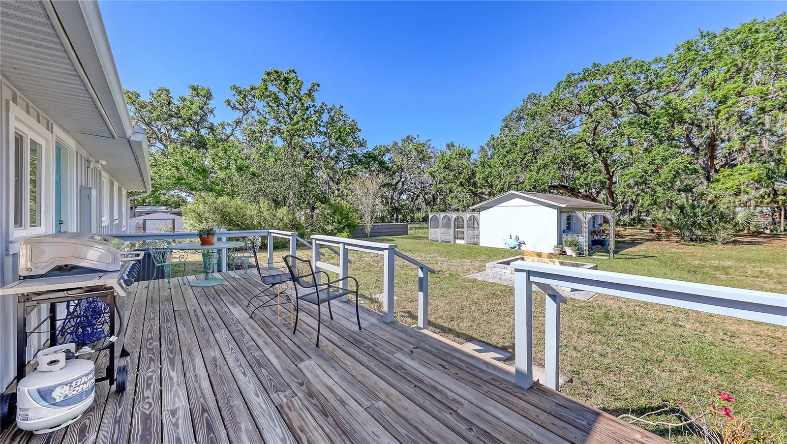 1121 FRANKLIN AVE, ELLENTON, FL, 34222