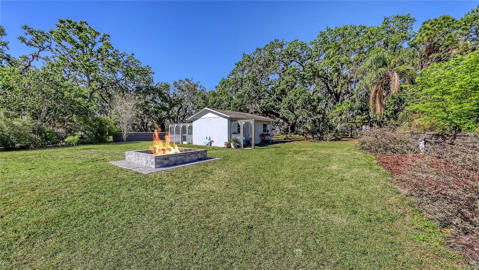 1121 FRANKLIN AVE, ELLENTON, FL, 34222