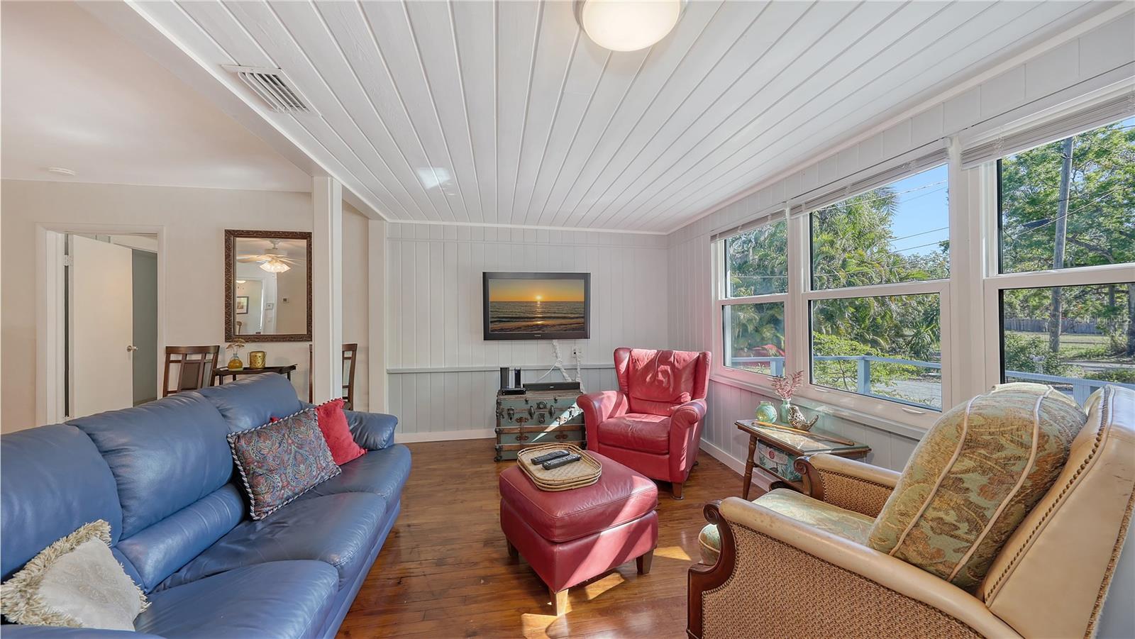 1121 FRANKLIN AVE, ELLENTON, FL, 34222