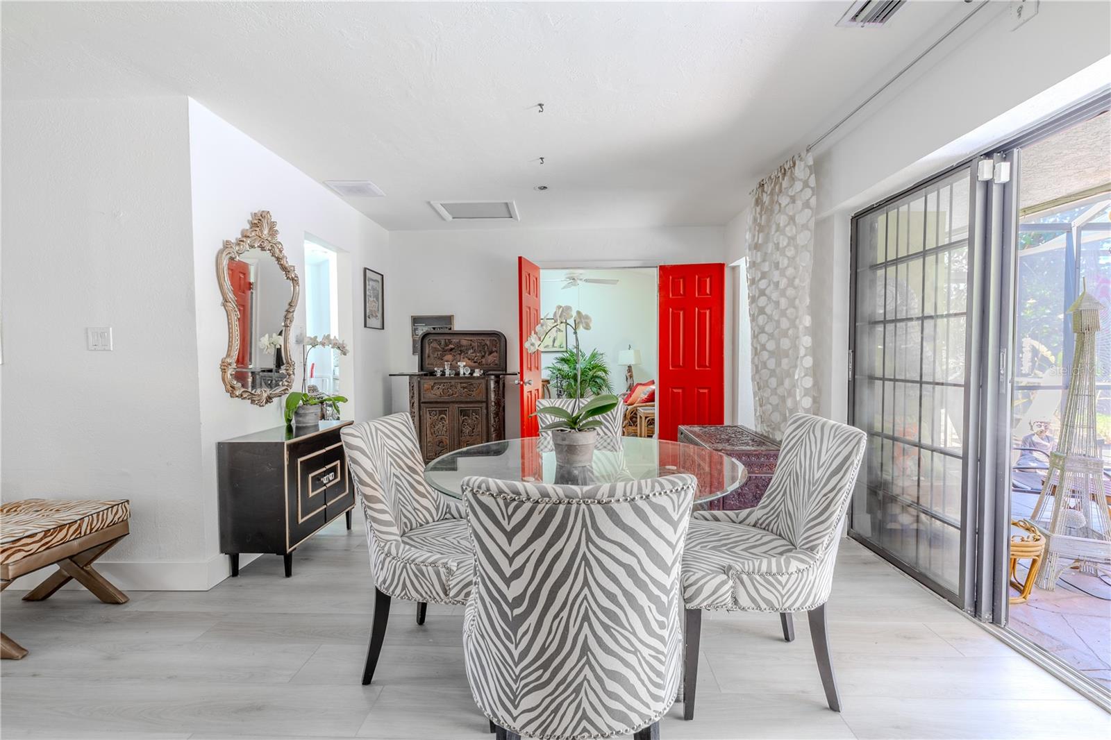 5953 36TH AVE N, ST PETERSBURG, FL, 33710
