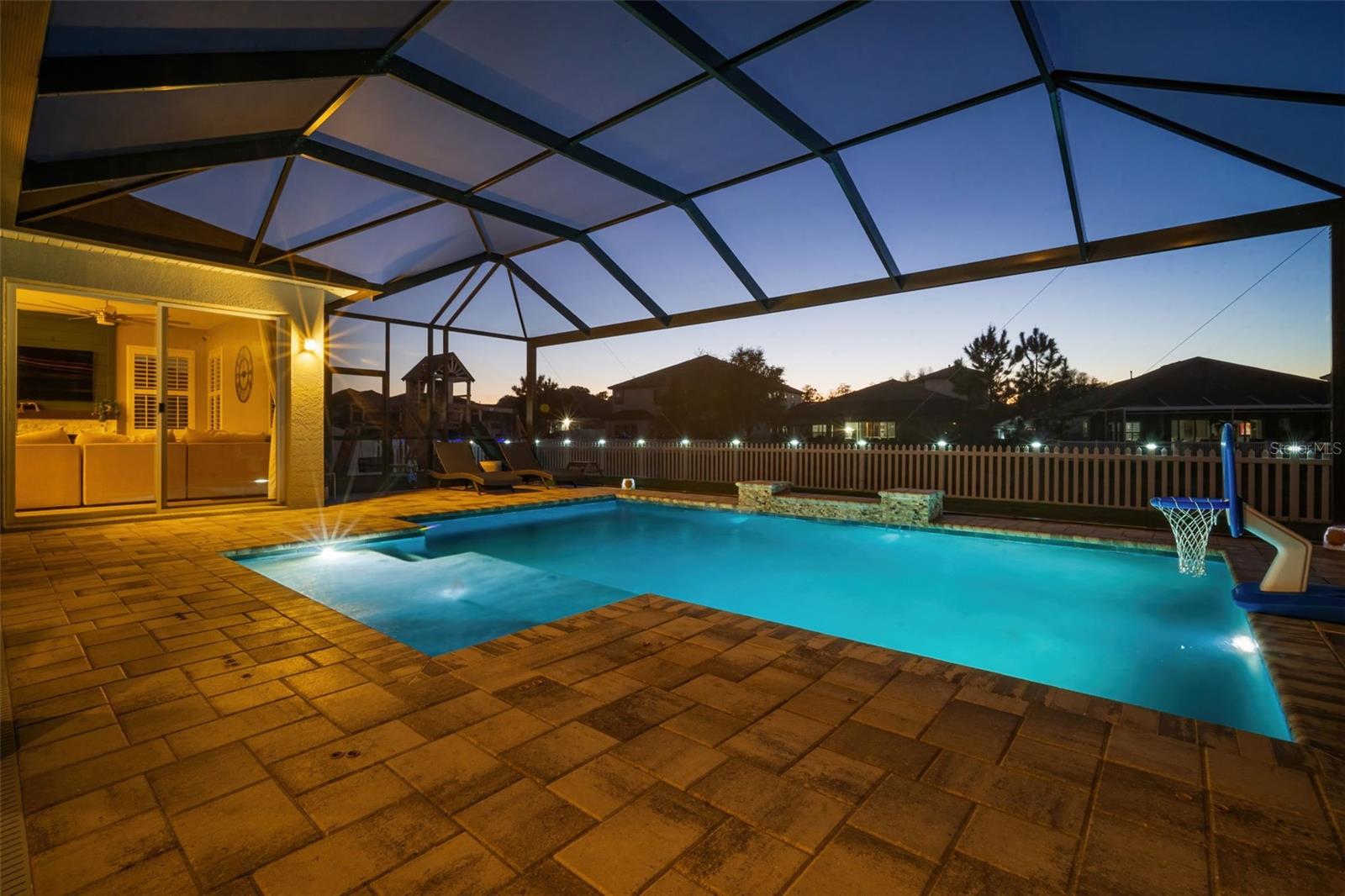 8141 CARLTON RIDGE DR, LAND O LAKES, FL, 34638