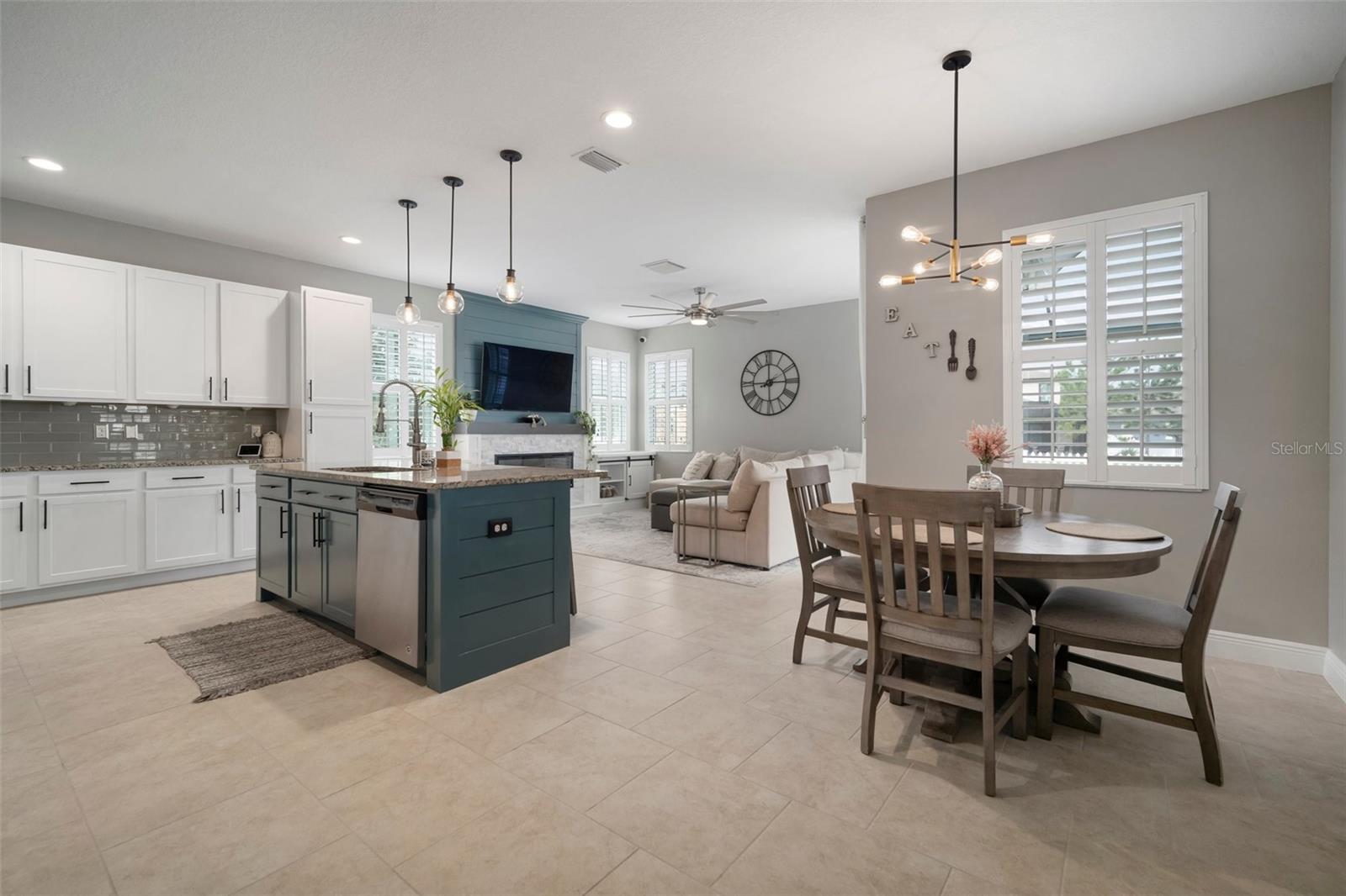 8141 CARLTON RIDGE DR, LAND O LAKES, FL, 34638