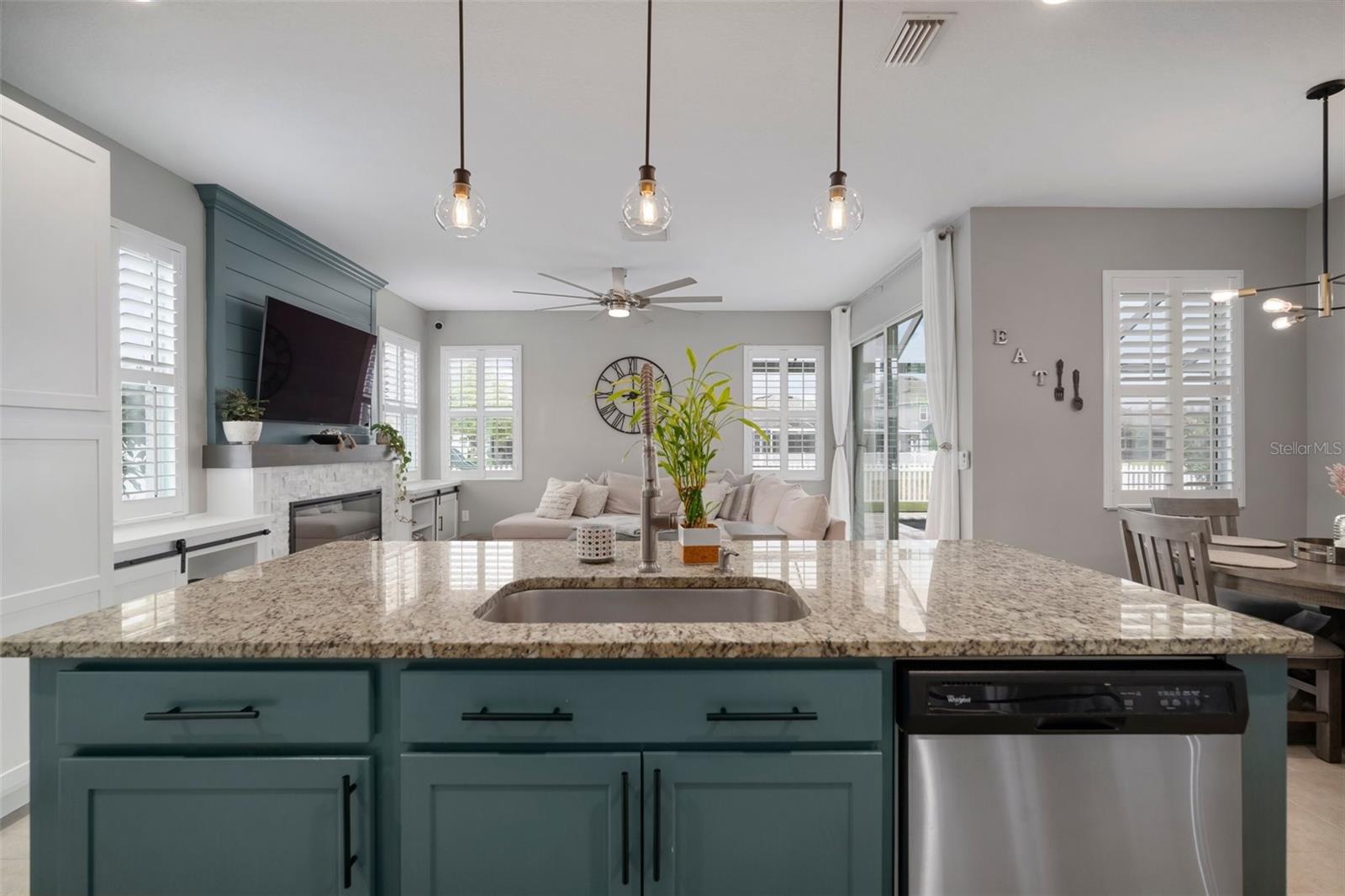 8141 CARLTON RIDGE DR, LAND O LAKES, FL, 34638